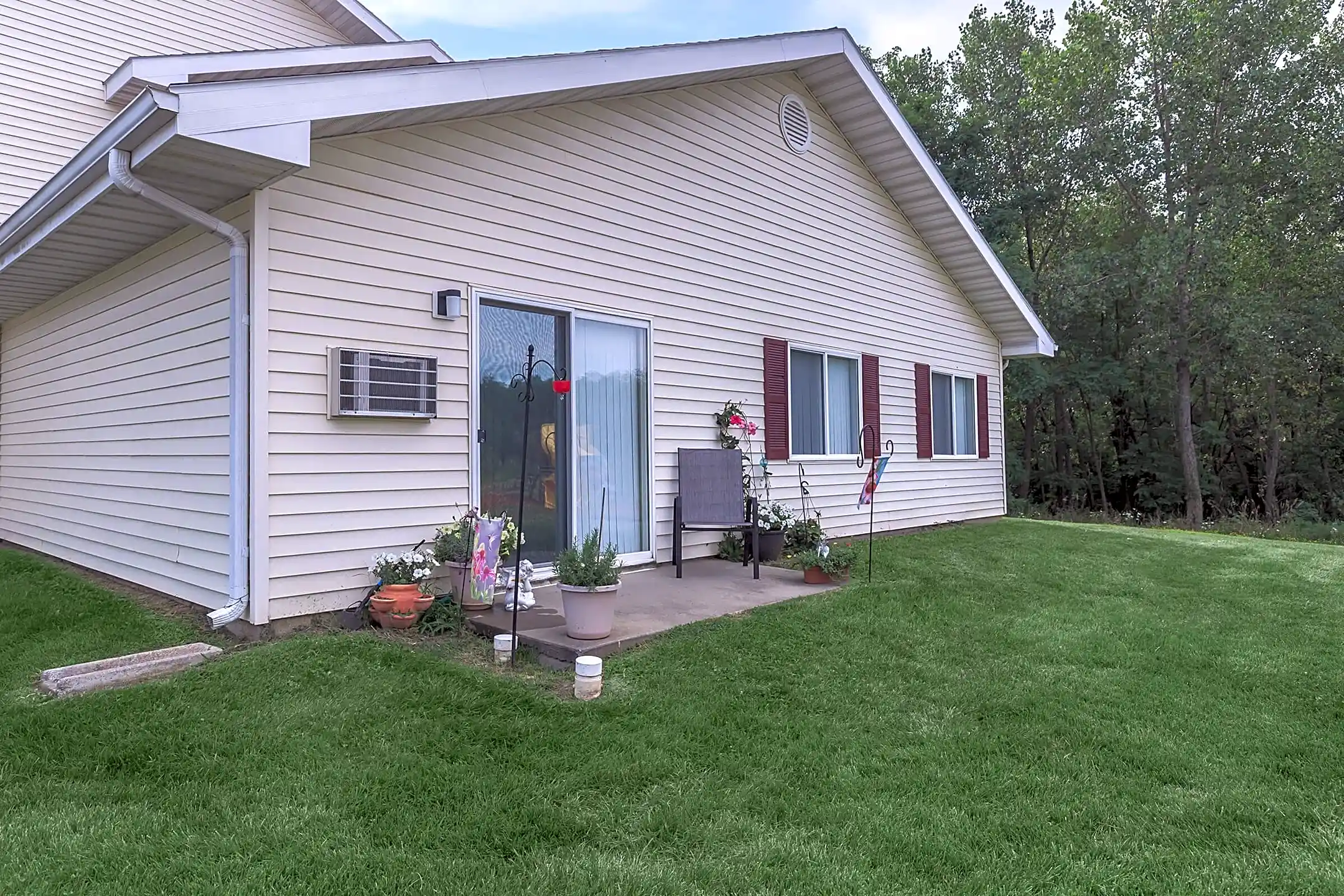 The Landings Apartments Centerville, IA 52544