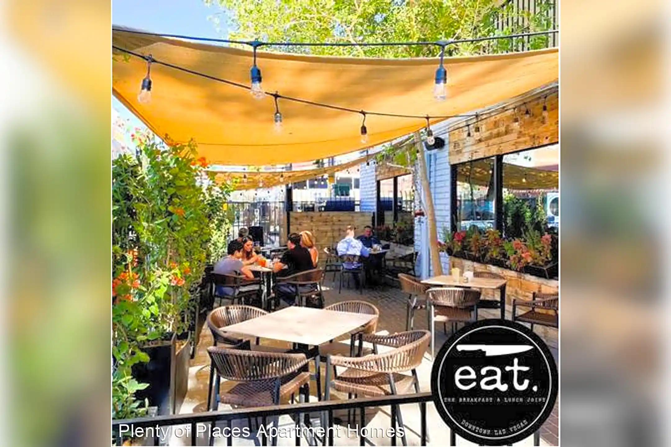 Patio / Deck - 711 E Carson Ave - Las Vegas, NV