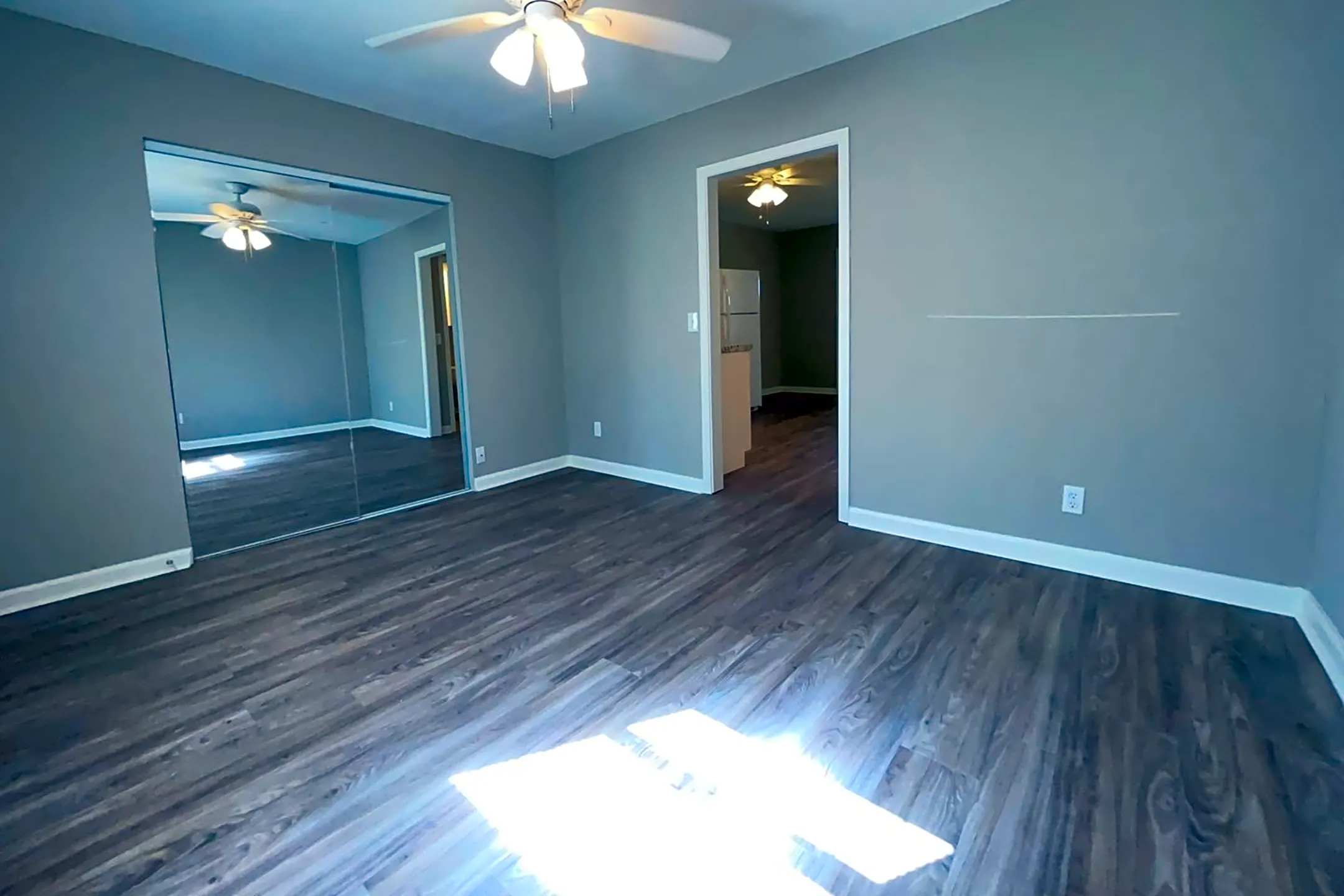 313 SE Grand Ave 313 SE Grand Ave unit 7 Lees Summit, MO Houses for