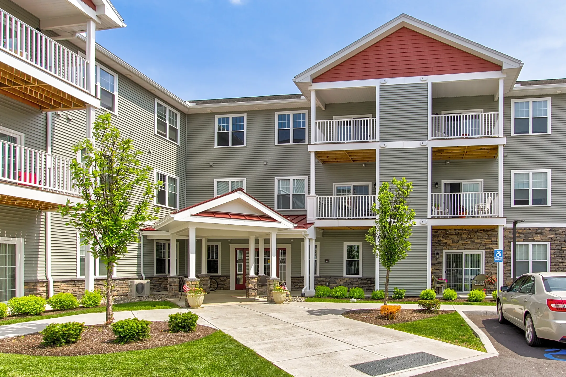 The Kensey on Elliot Apartments - East Greenbush, NY 12061