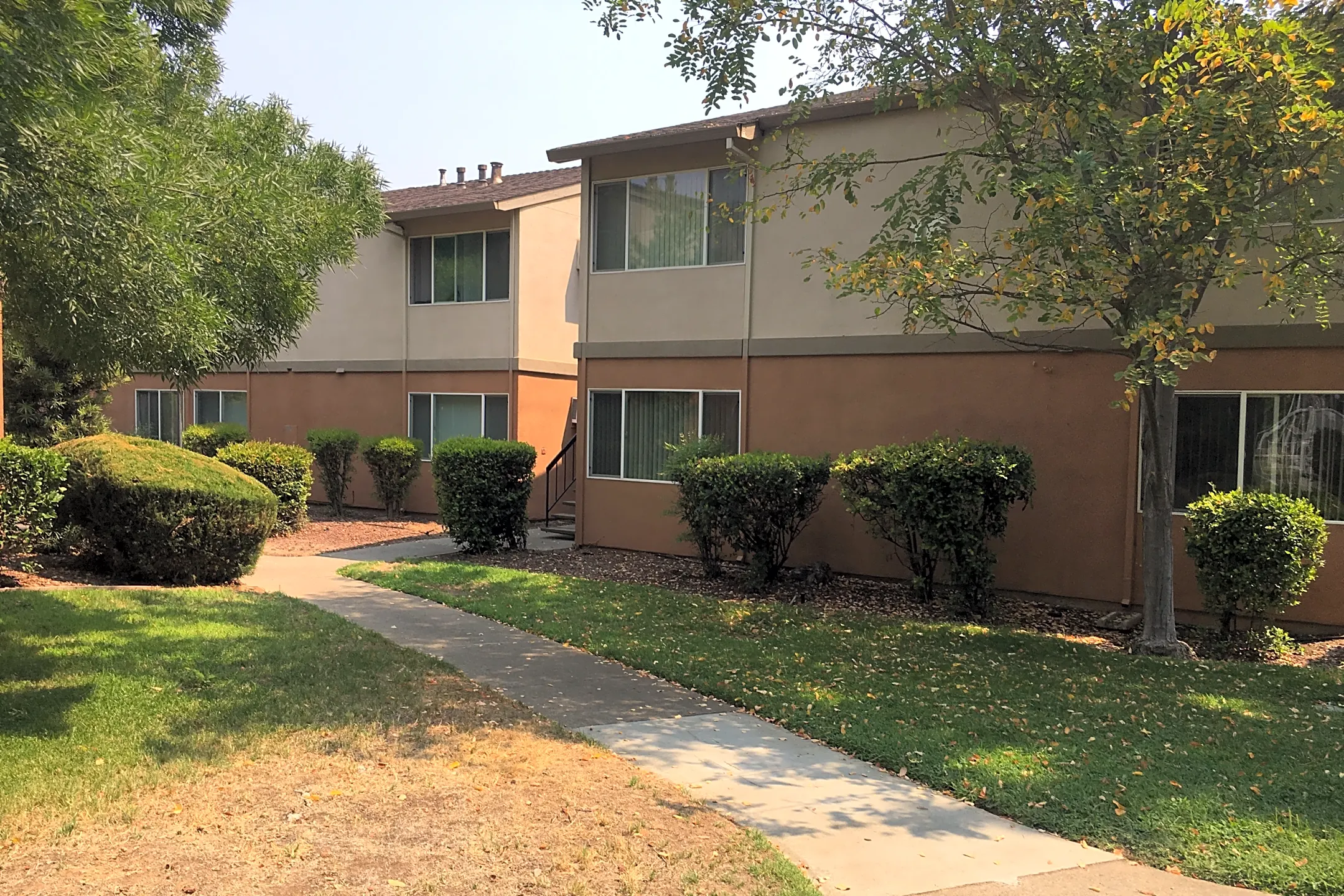 Greenbriar - 2844 Wright St | Sacramento, CA Apartments for Rent | Rent.