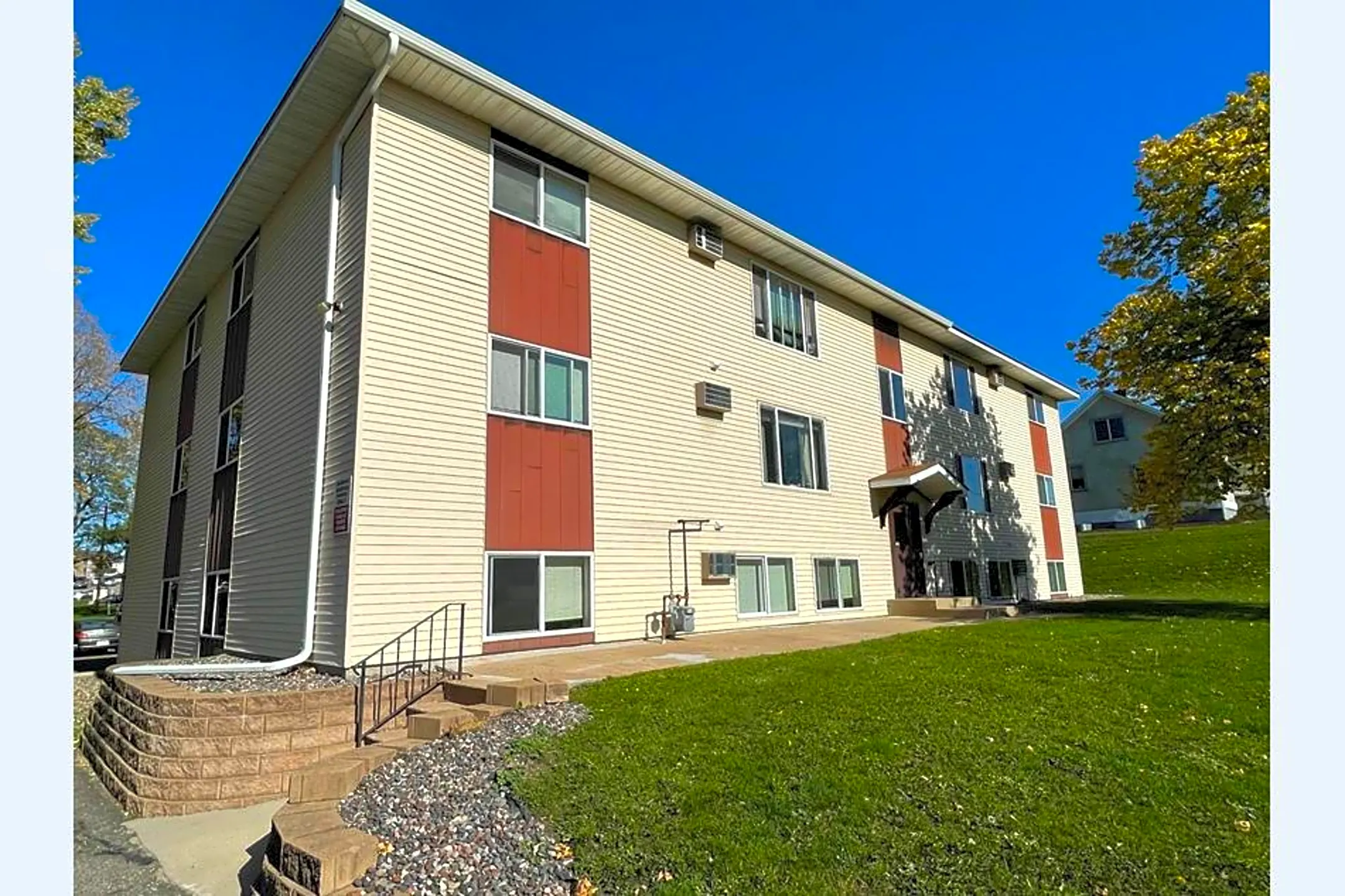 523 12th St S Saint Cloud MN Apartments For Rent Rent   497f85060210523ae94e047e72809331