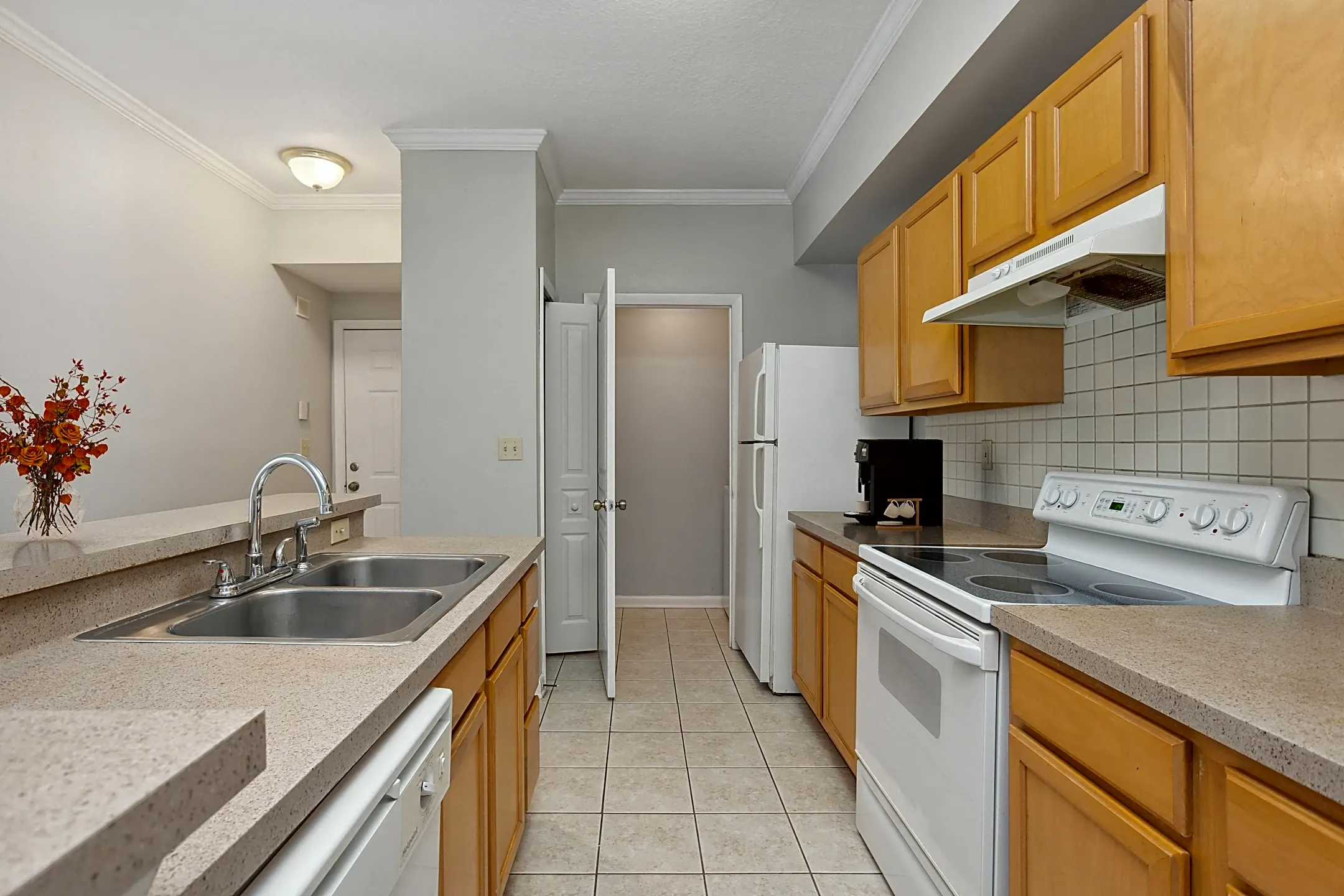 Preserve at Westchase 12349 W Linebaugh Ave Tampa, FL Apartments