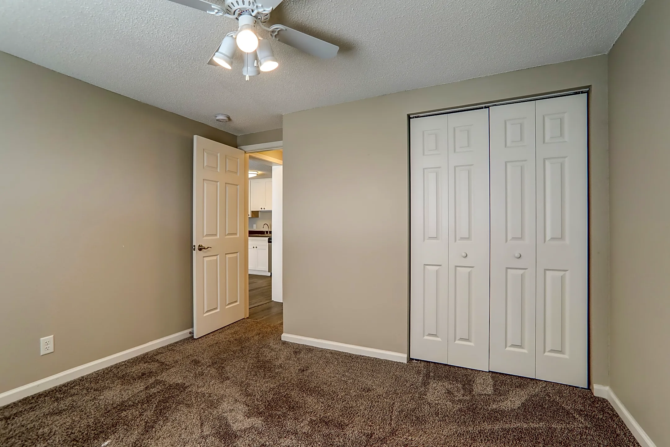 Palm Vista - 322 S Burkett Dr | Panama City, FL Apartments for Rent | Rent.