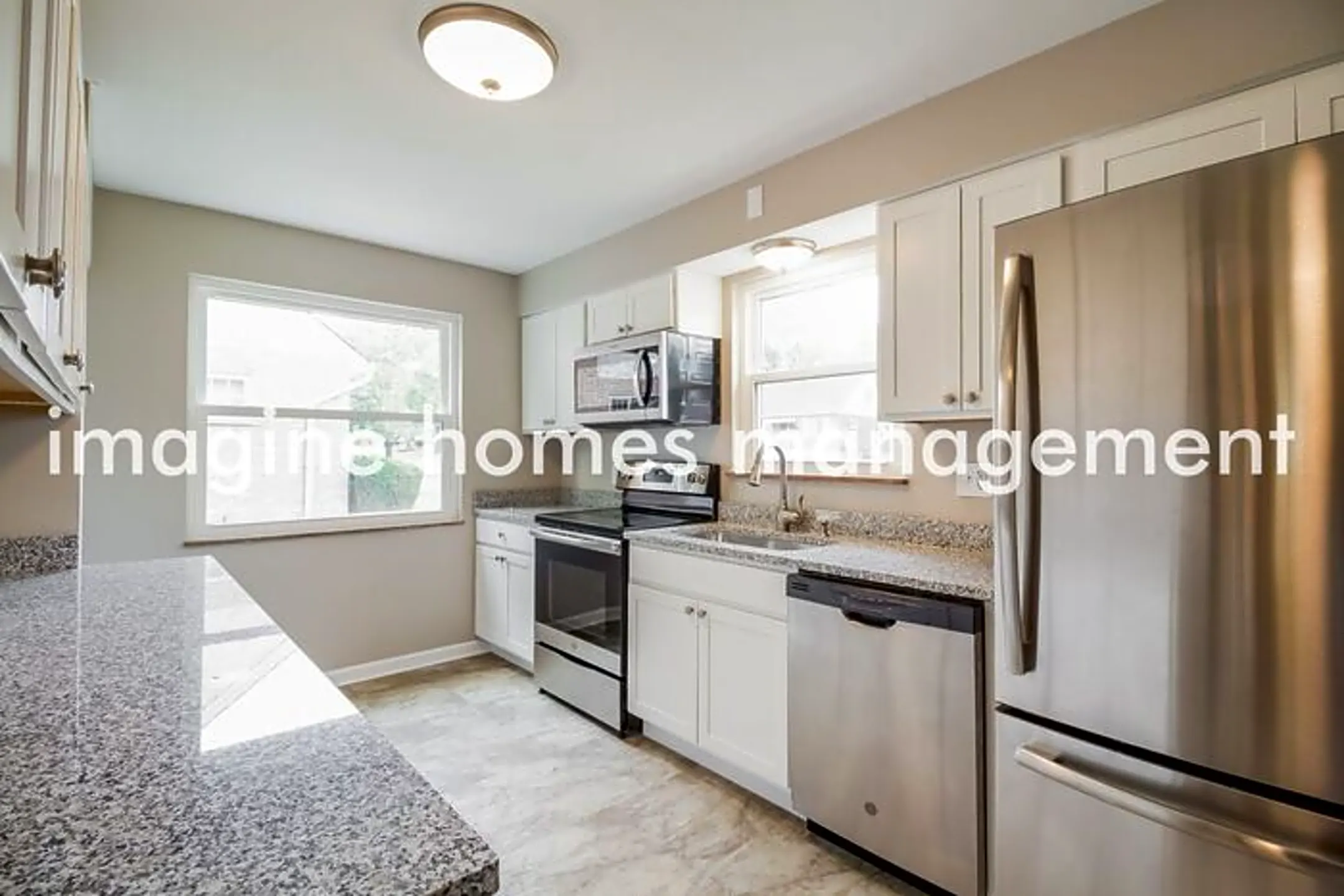 Kitchen - 1565 Sanborn Dr - Cincinnati, OH