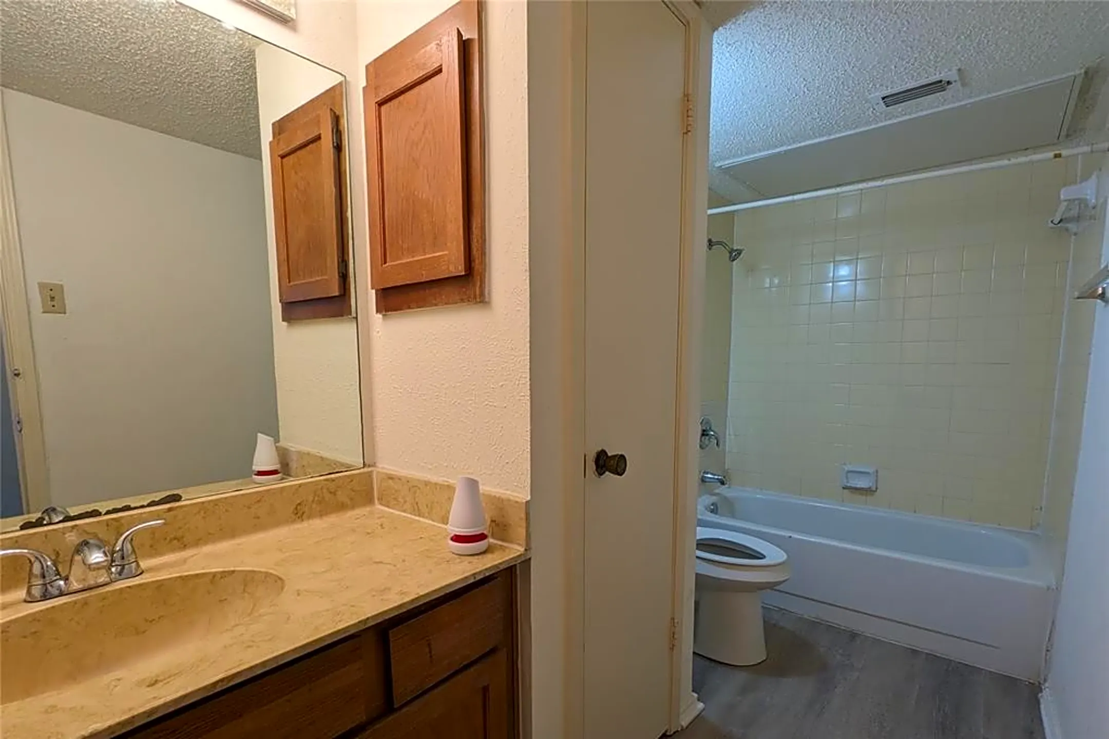Bathroom - 8109 Skillman St #1012 - Dallas, TX