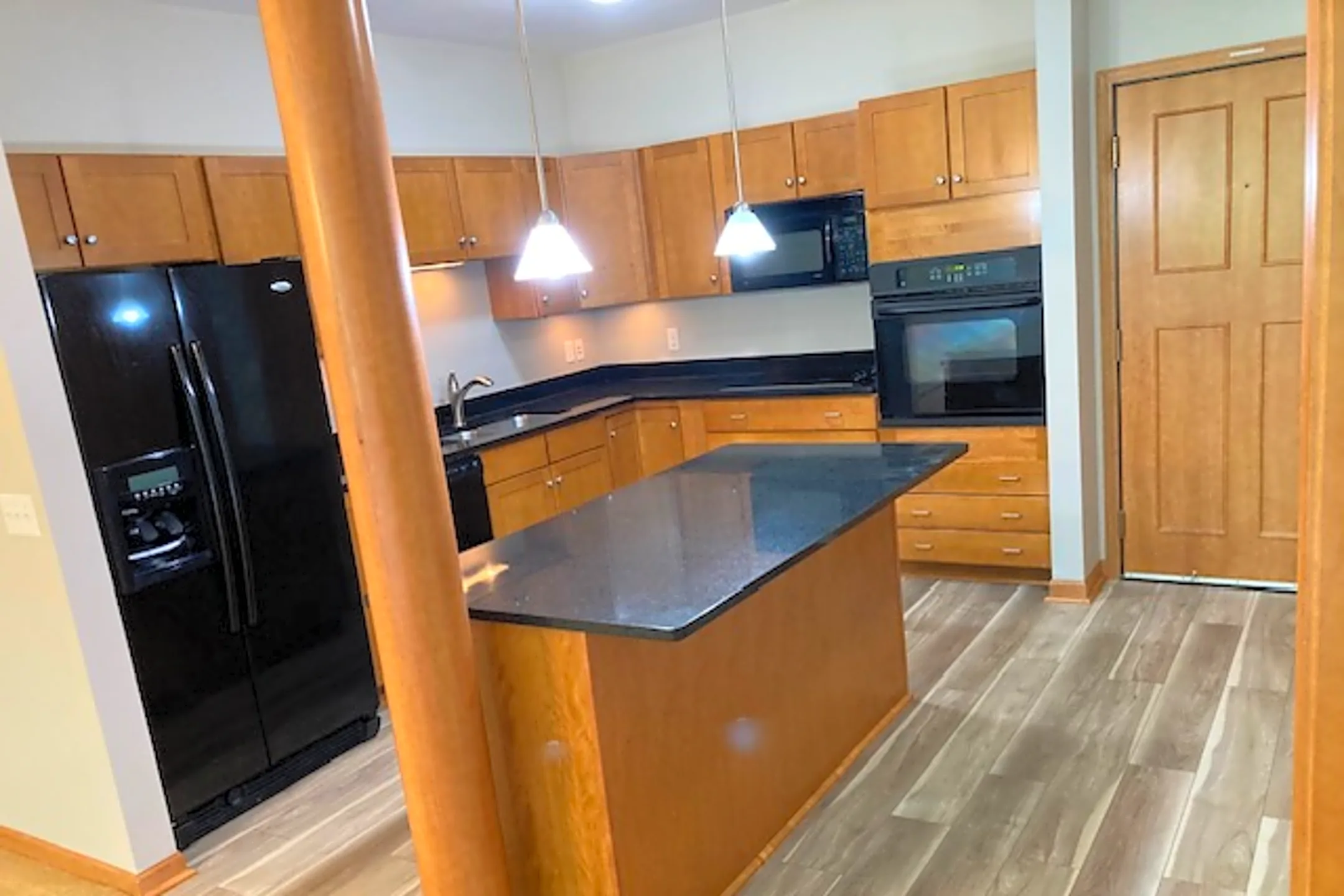 500 Greenhaven Drive Burnsville, MN Apartments for Rent Rent.