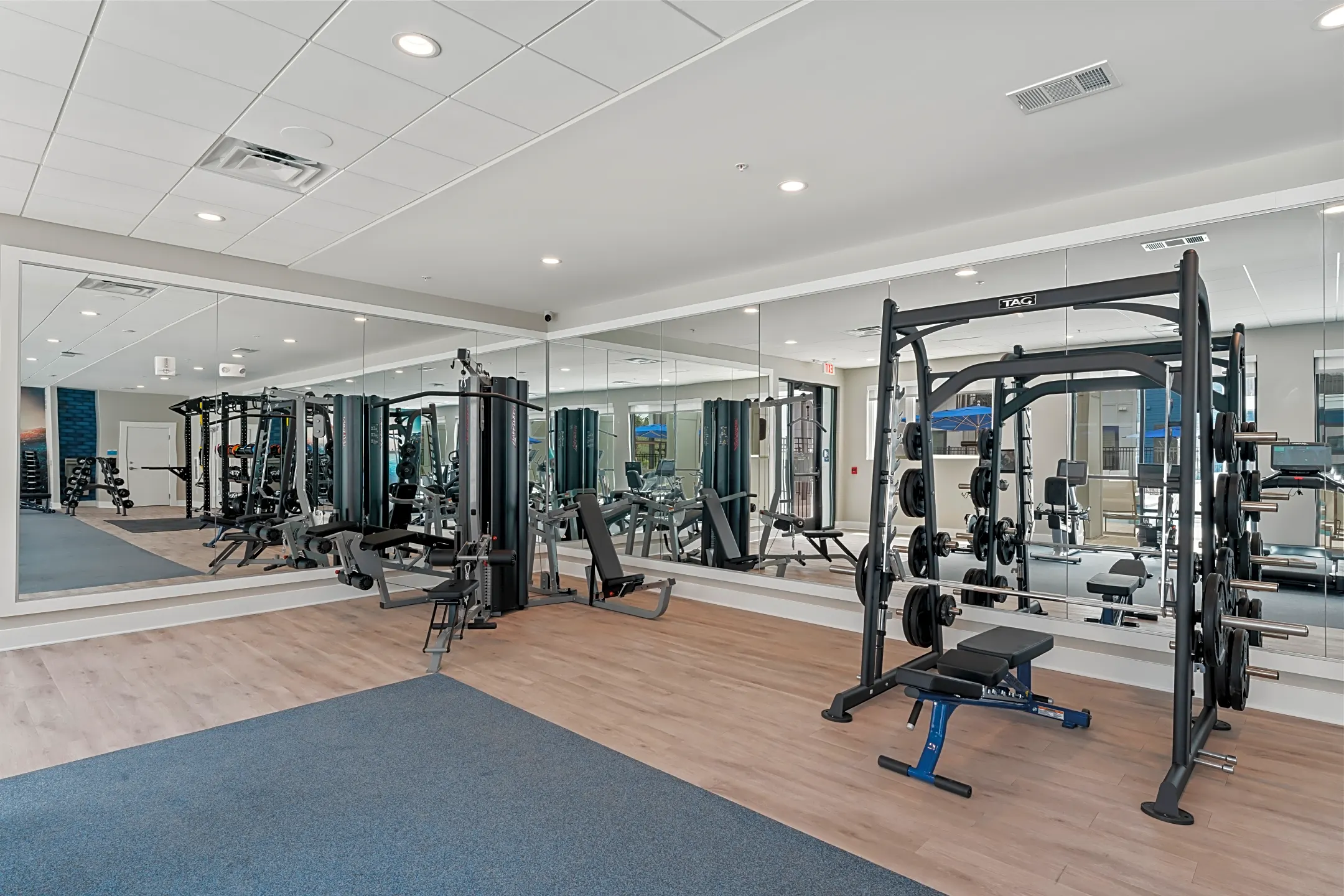 Fitness Weight Room - The Reef Apartments - Jacksonville, FL