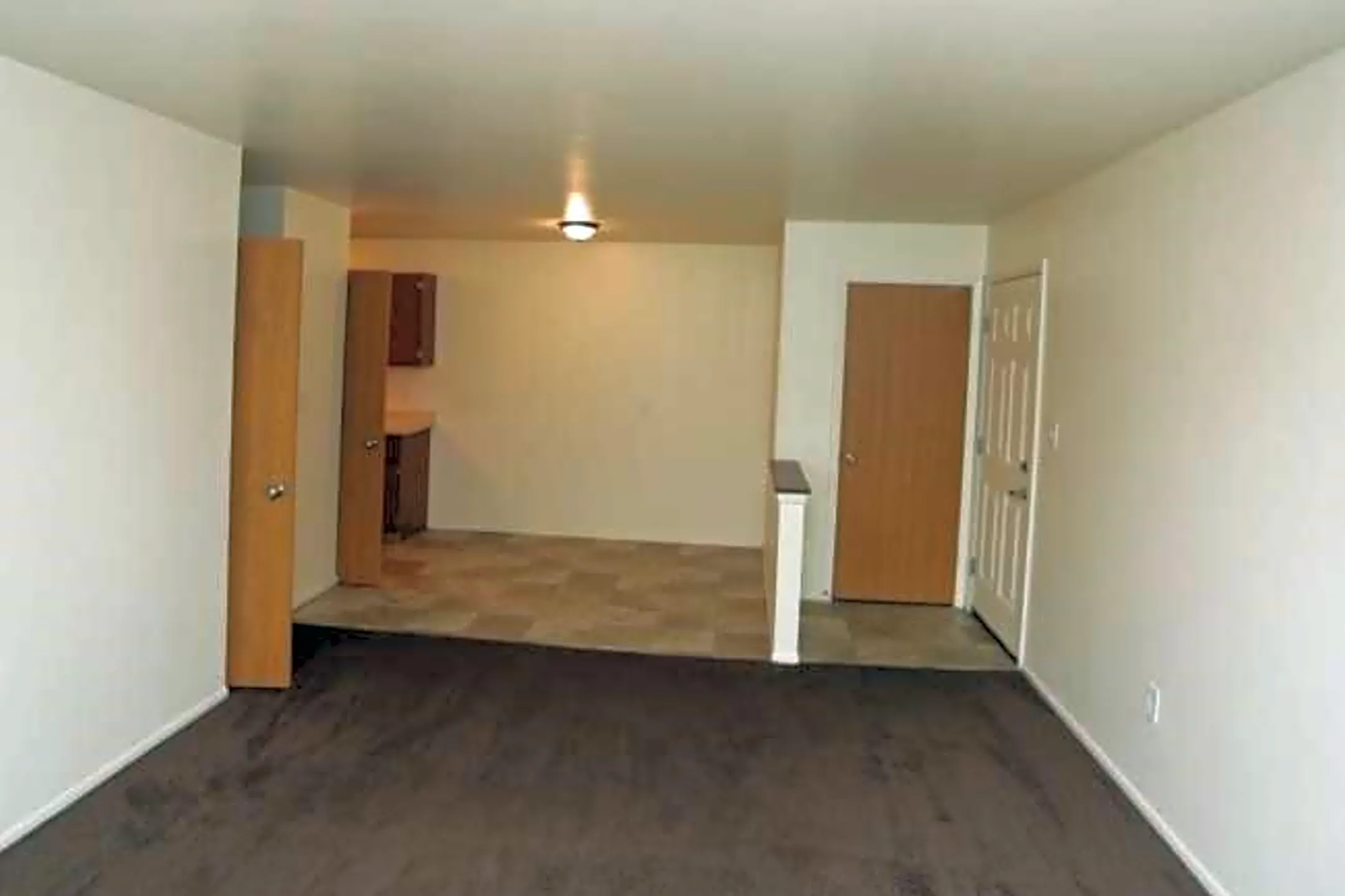 Rivers Edge Apartments 474 W Scott St Fond Du Lac, WI Apartments