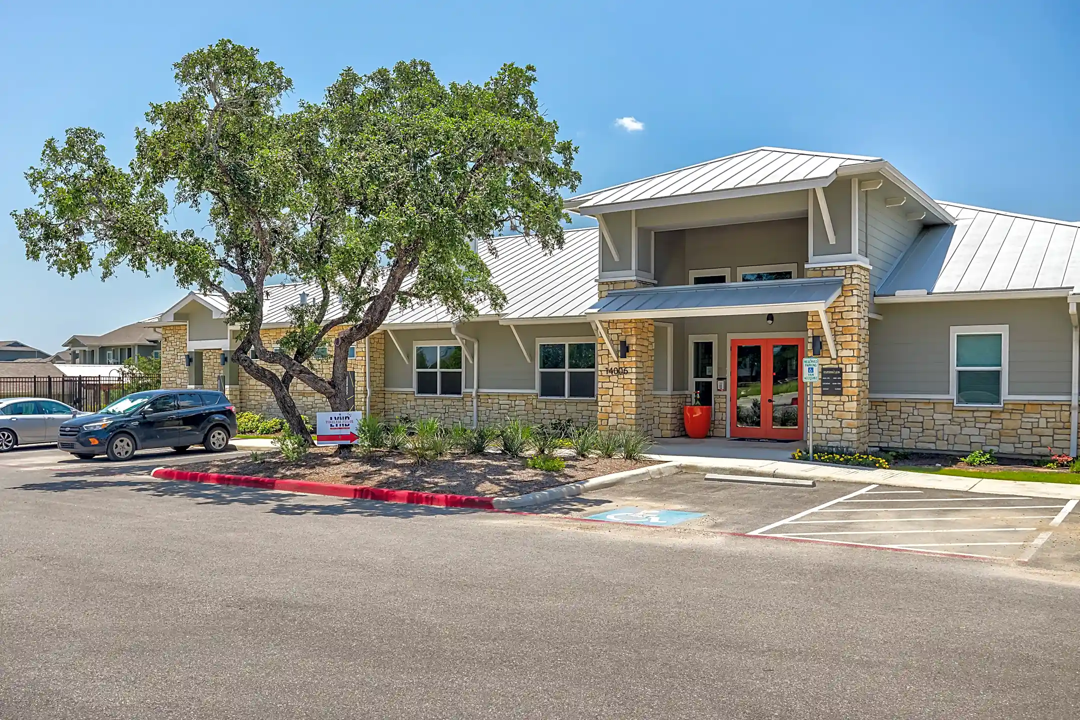 Esperanza 14006 Potranco Road San Antonio, TX Apartments for Rent