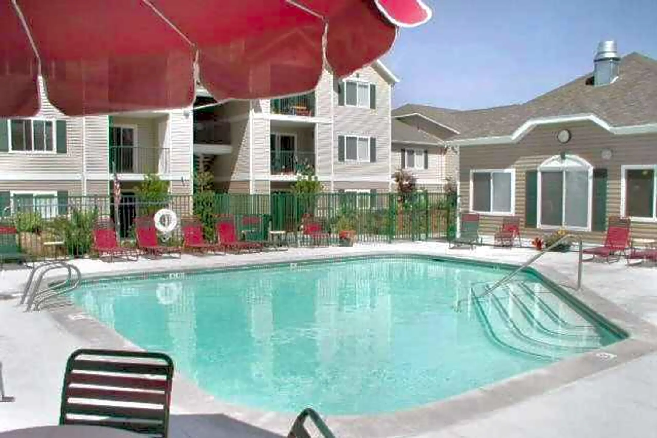 Pool - Rembrandt Park Apartments - Boise, ID