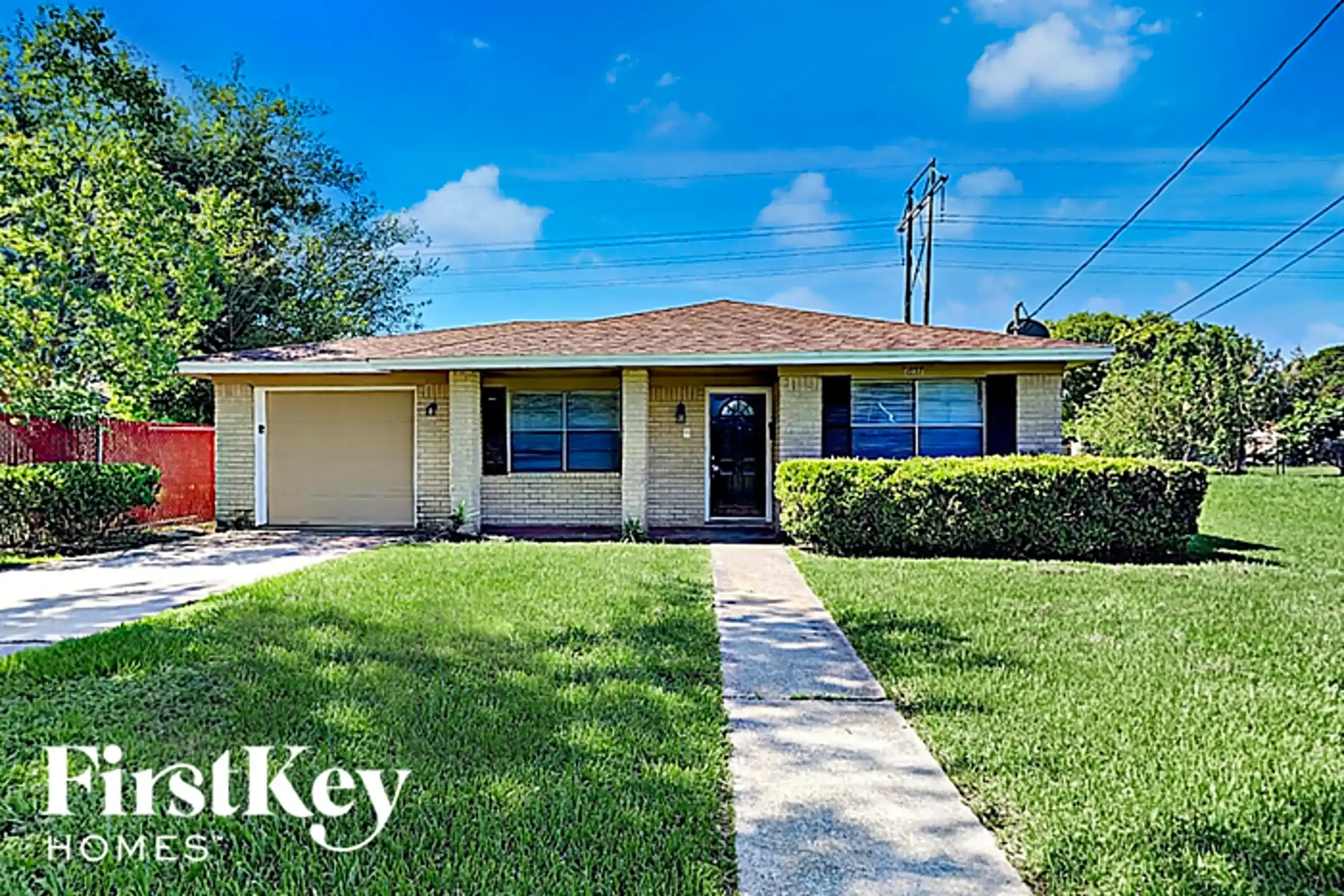 2401 Stonewall La Marque, TX Houses for Rent Rent.