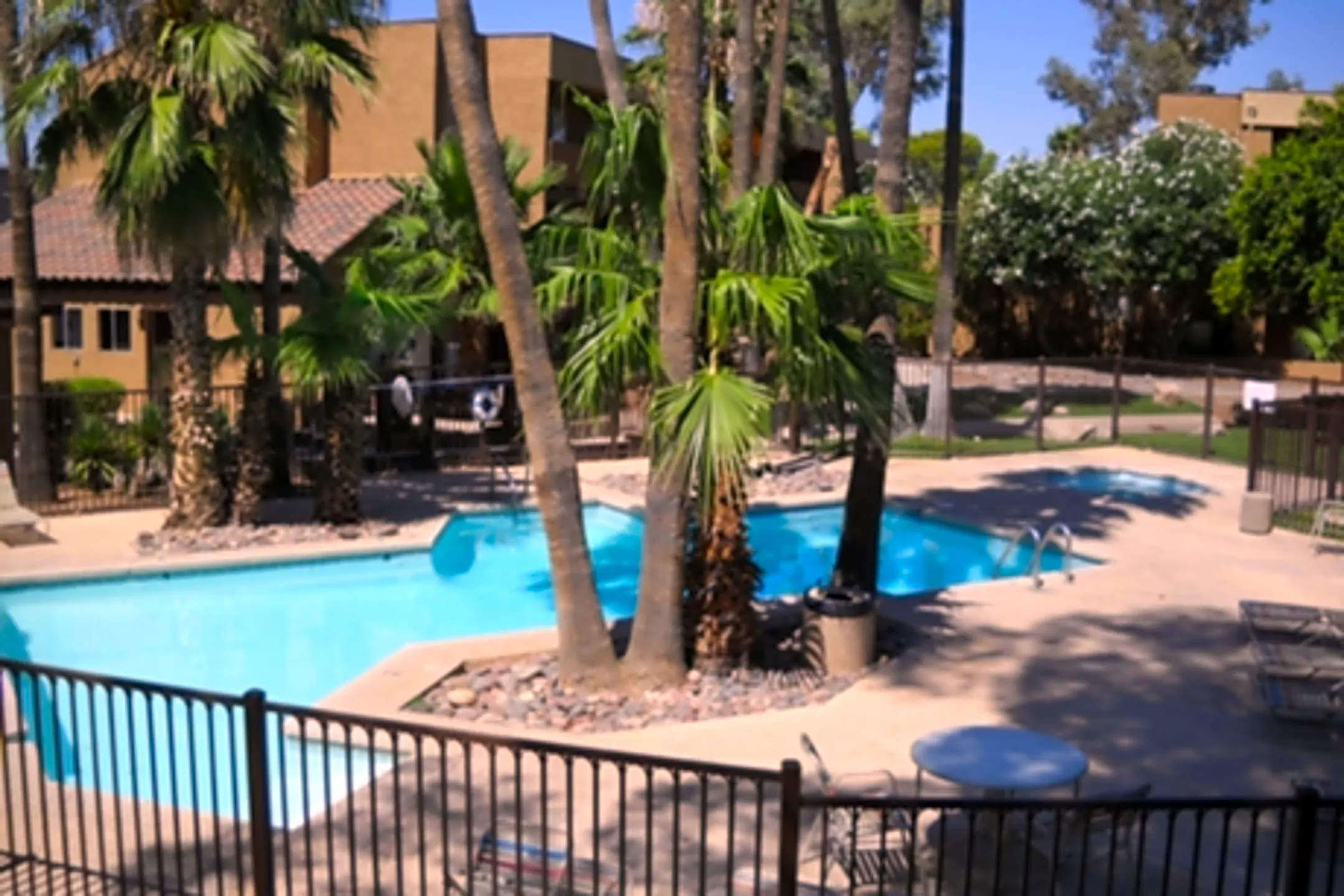 Oracle Palms Apartments 4045 N Oracle Rd Tucson, AZ Apartments for