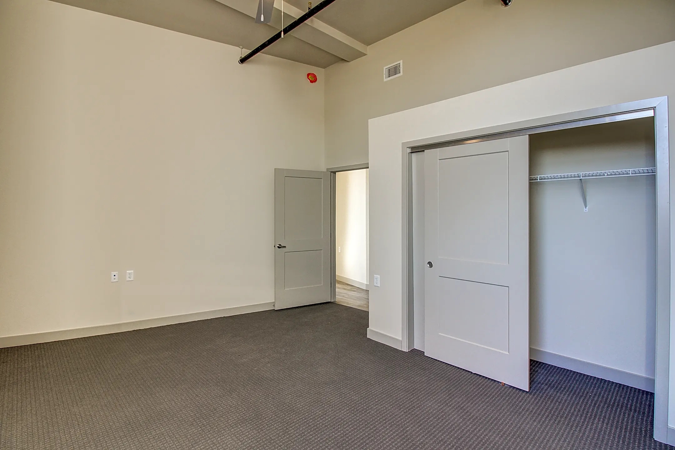 Blenheim School Apartments 2411 East 70th Terrace Kansas City, MO