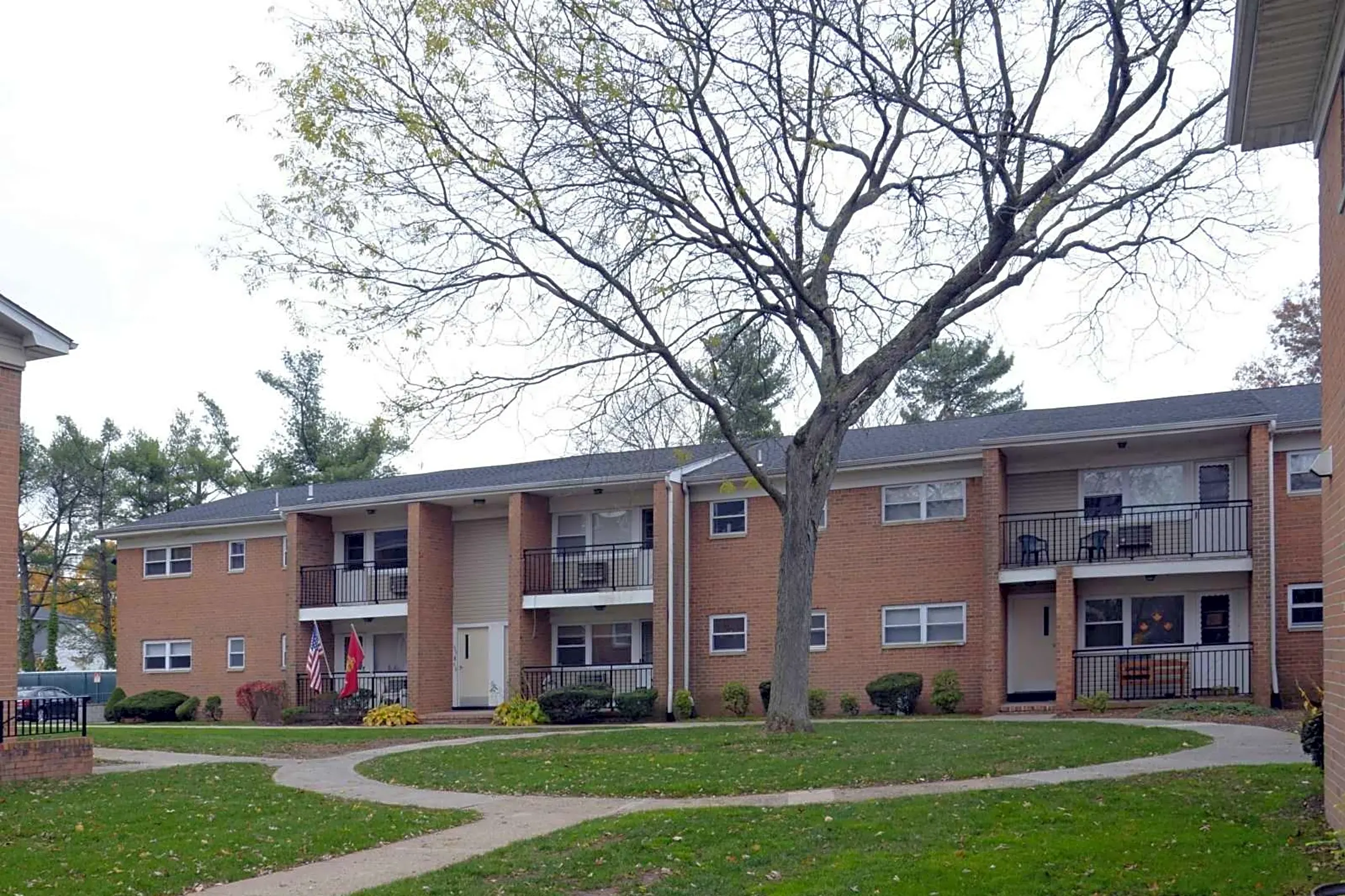 Bayberry Gardens Apartments