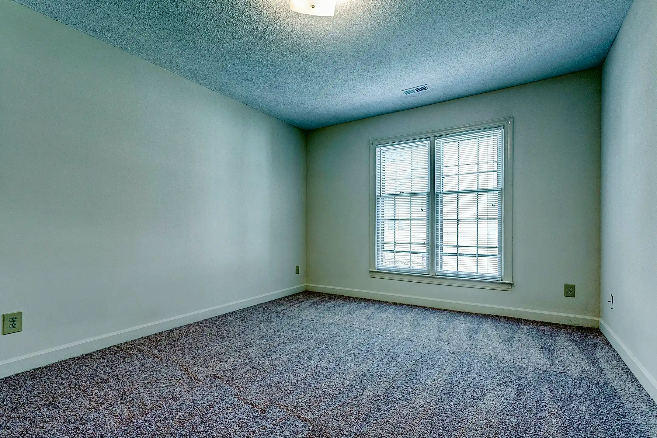 Turtle Cove Apartments Raleigh, NC 27609