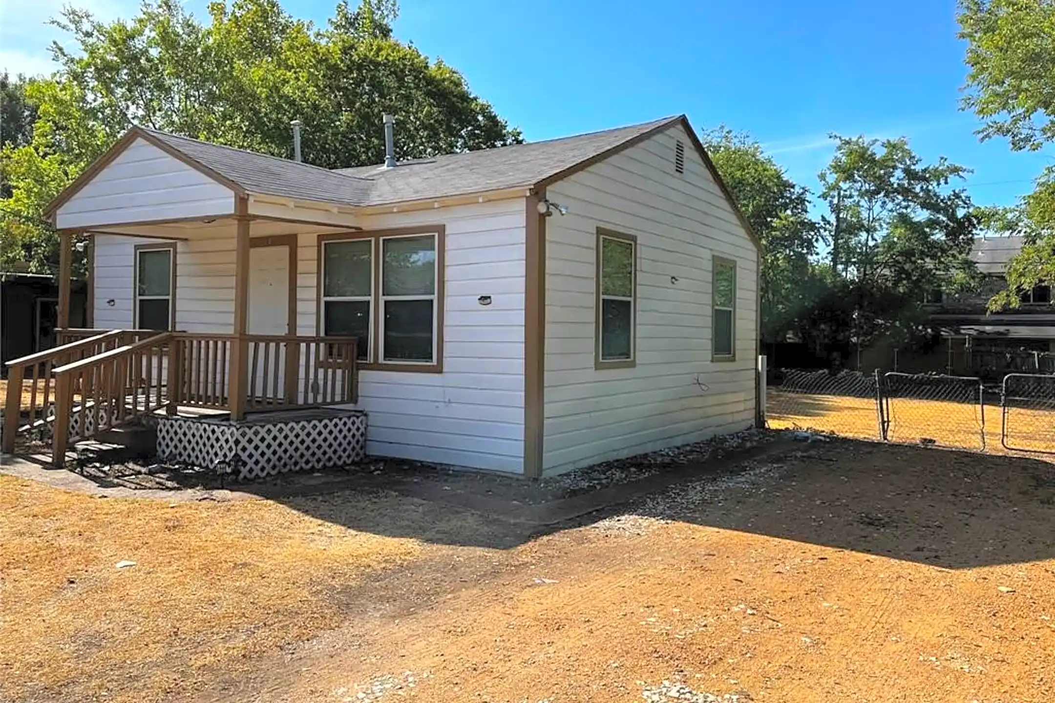 214 E Little St Duncanville, TX Houses for Rent Rent.