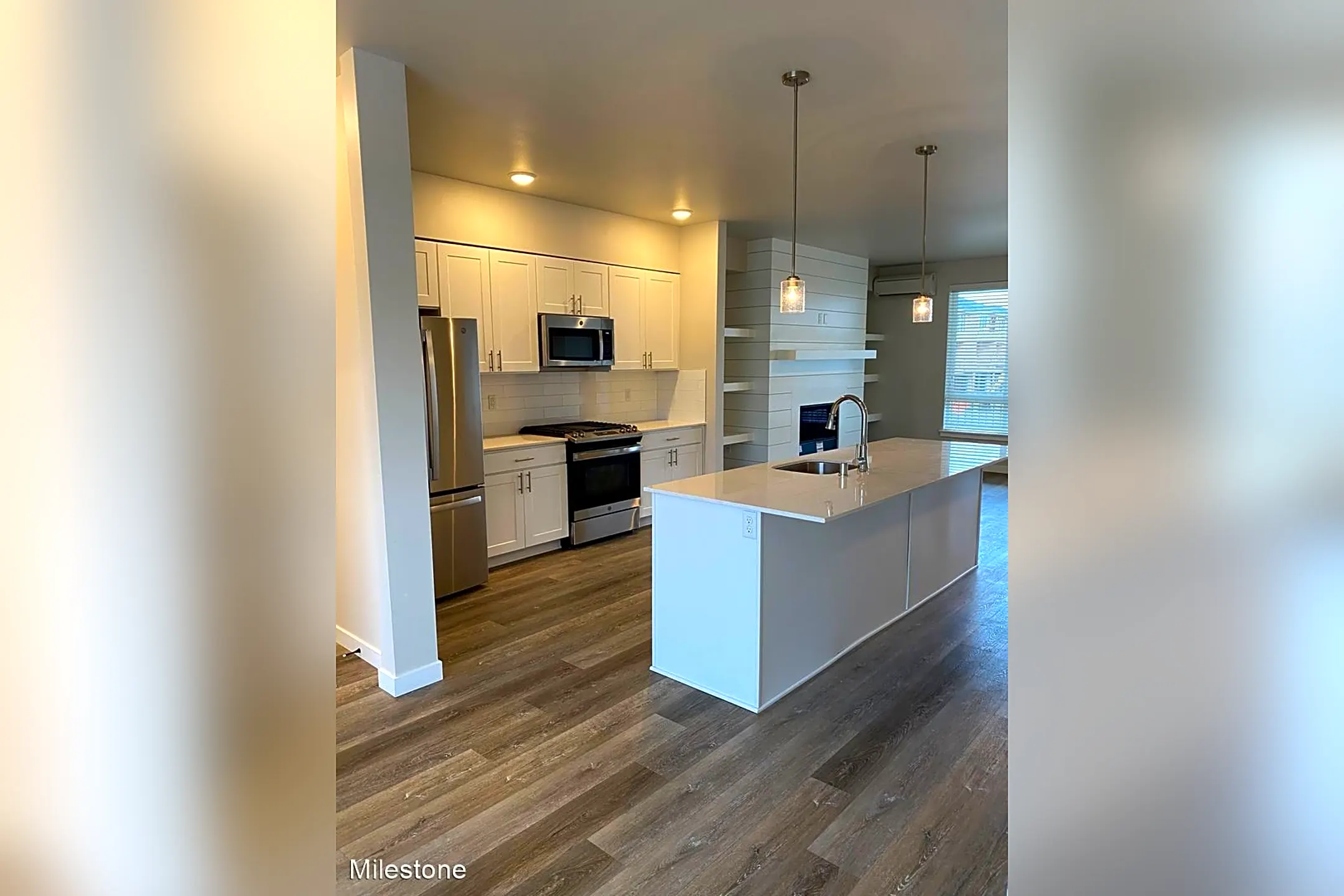 Chambers Reserve Townhomes 3 and 4 Bedroom Townhomes in Lacey! 3725