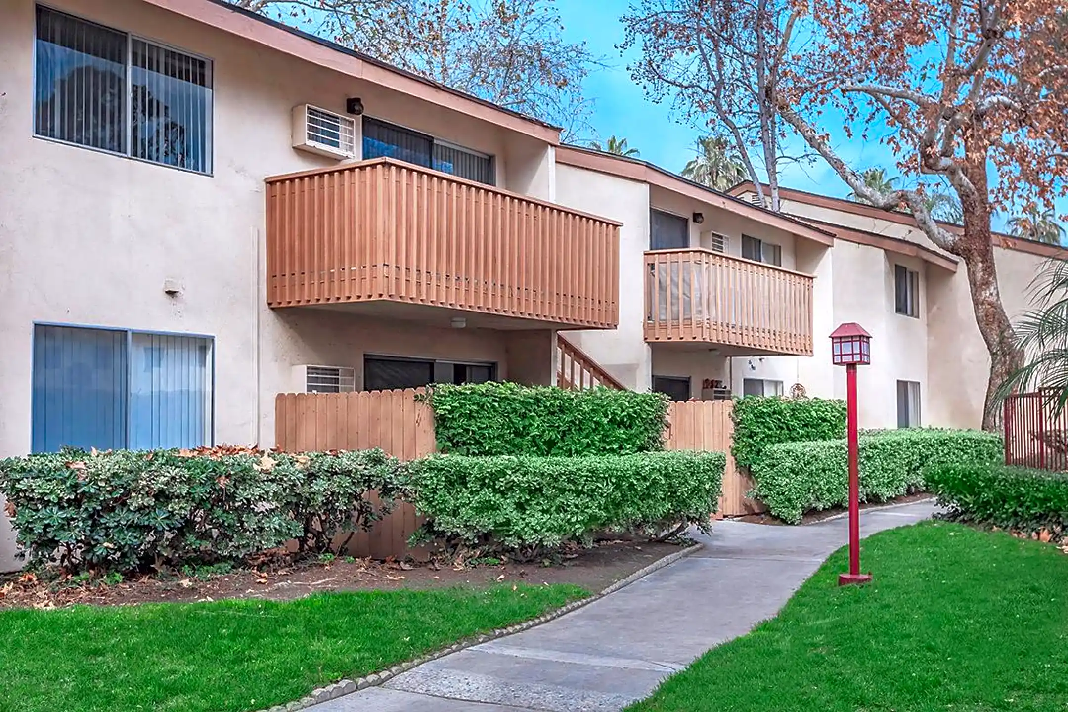 Villa Creek Apartment Homes Cypress, CA 90630