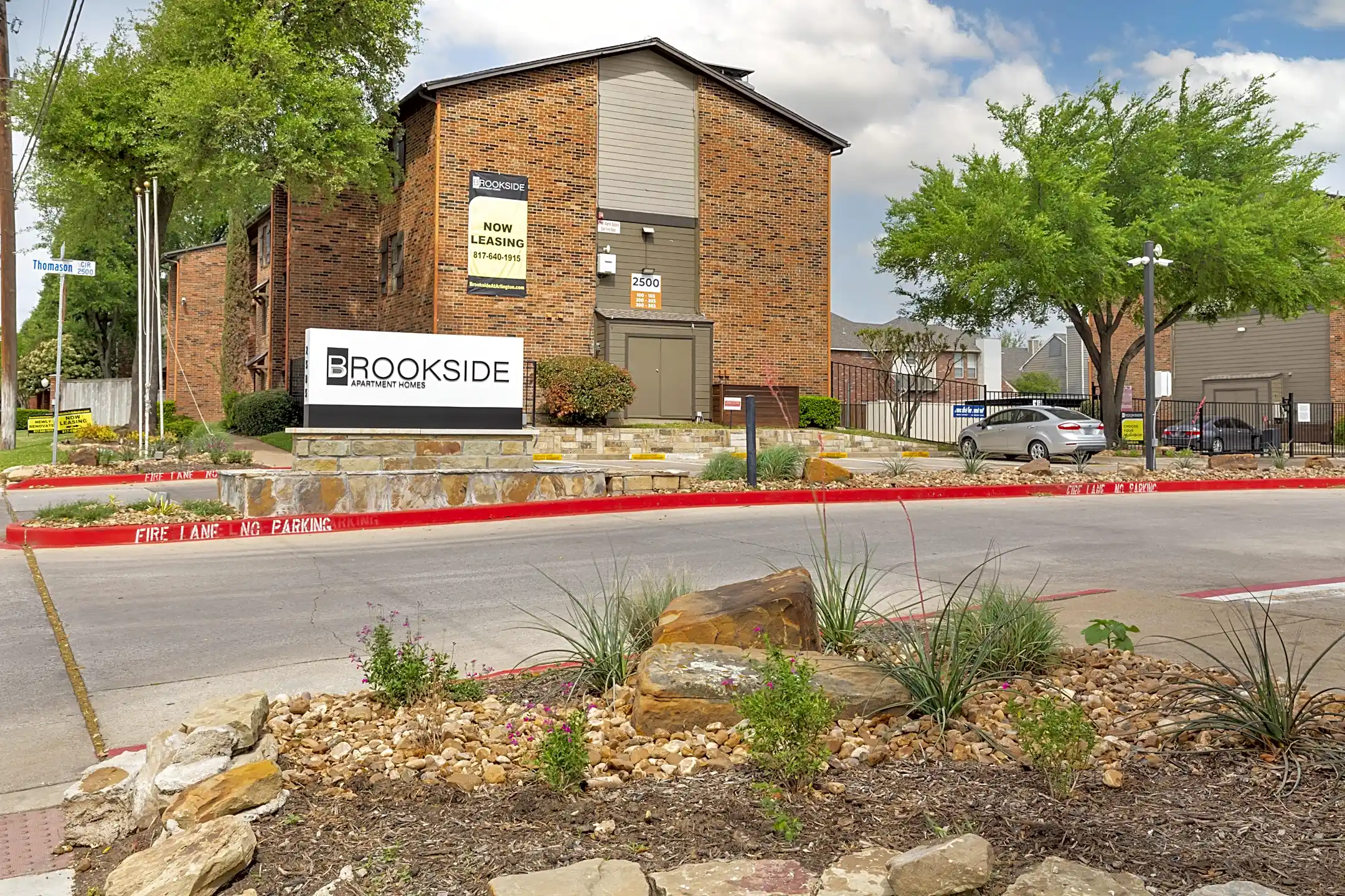 Community Signage - Brookside Apartments - Arlington, TX