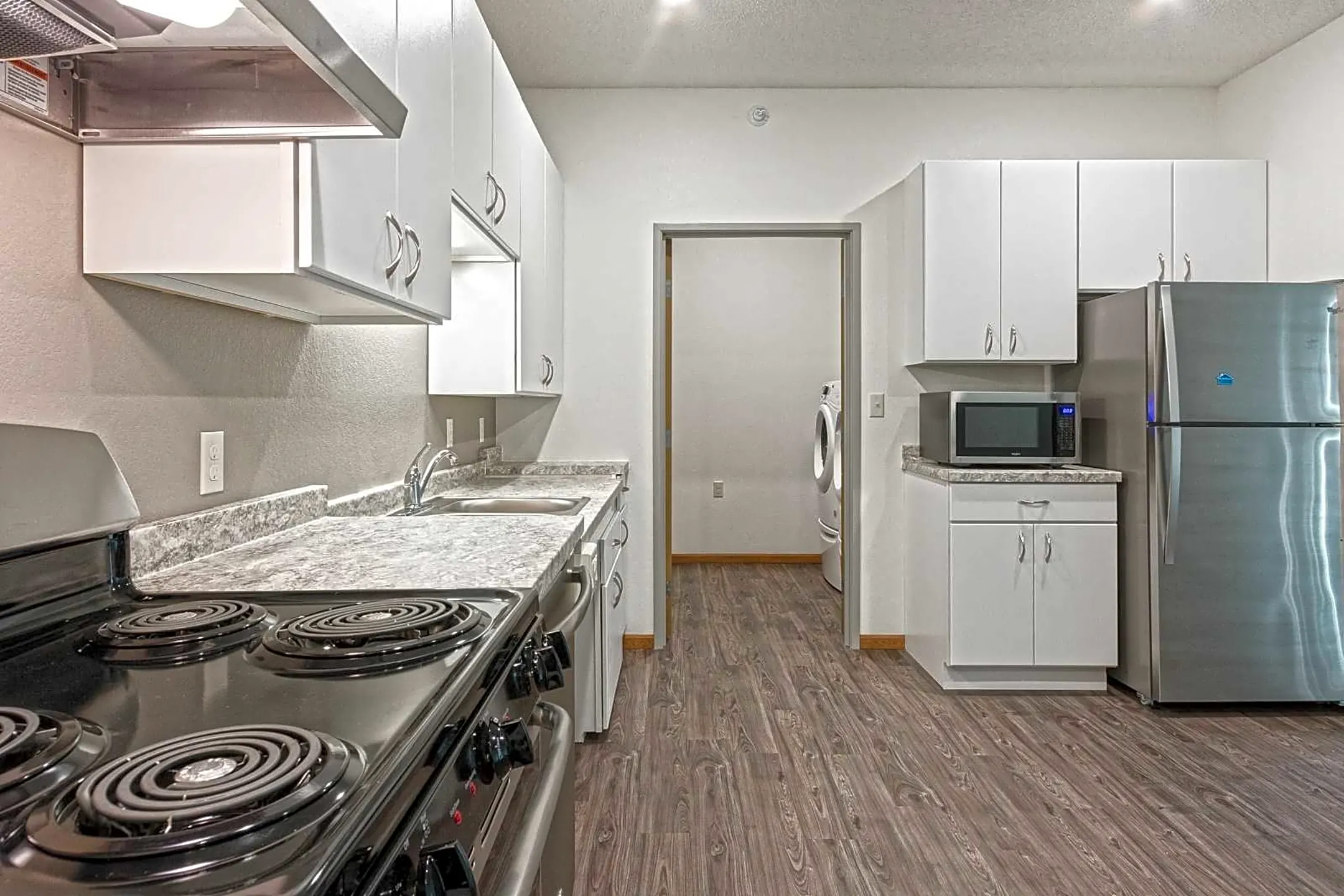 Kitchen - Homefield Senior Living Apartments - Fargo, ND