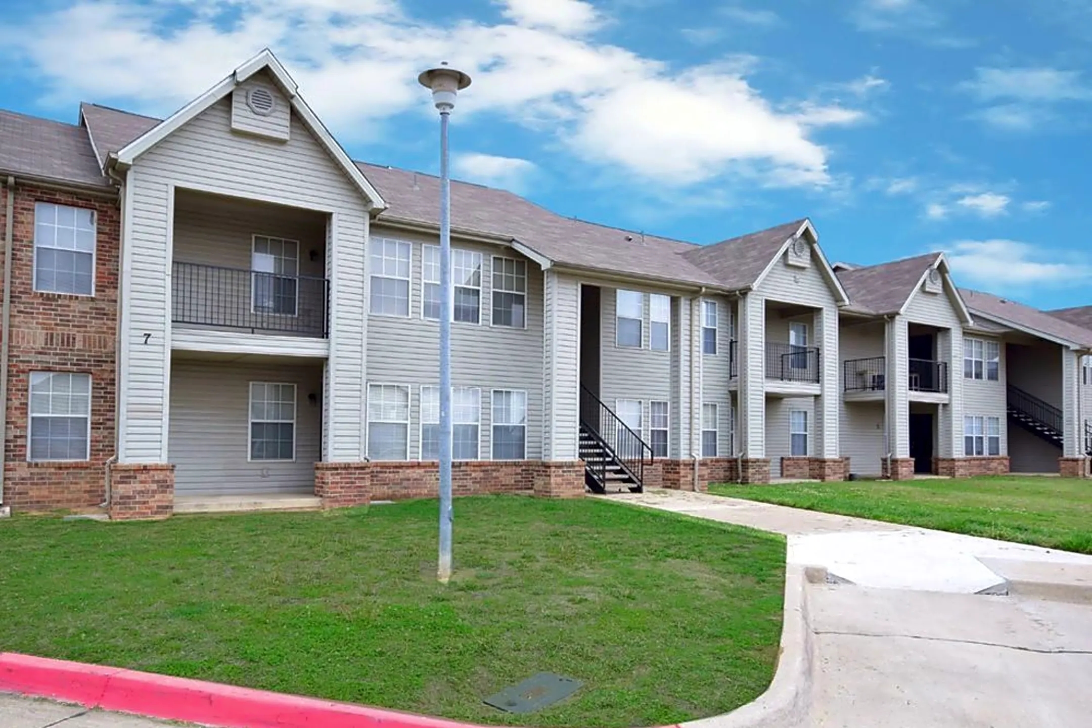 Lakeview Apartments at Ardmore 1902 Knox Rd Ardmore, OK Apartments