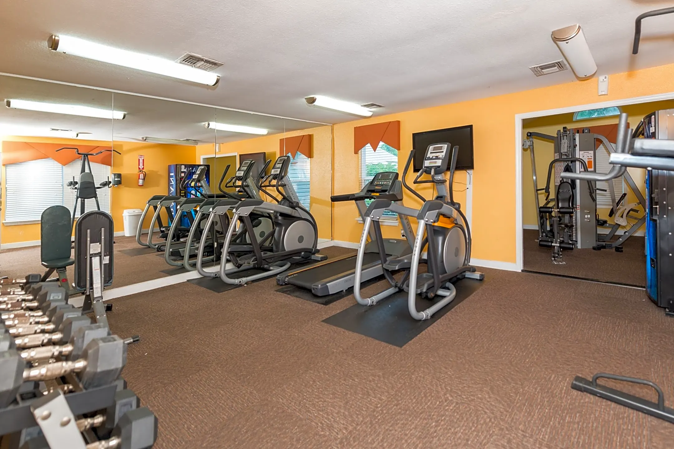 Fitness Weight Room - Magnolia Falls - Fredericksburg, VA
