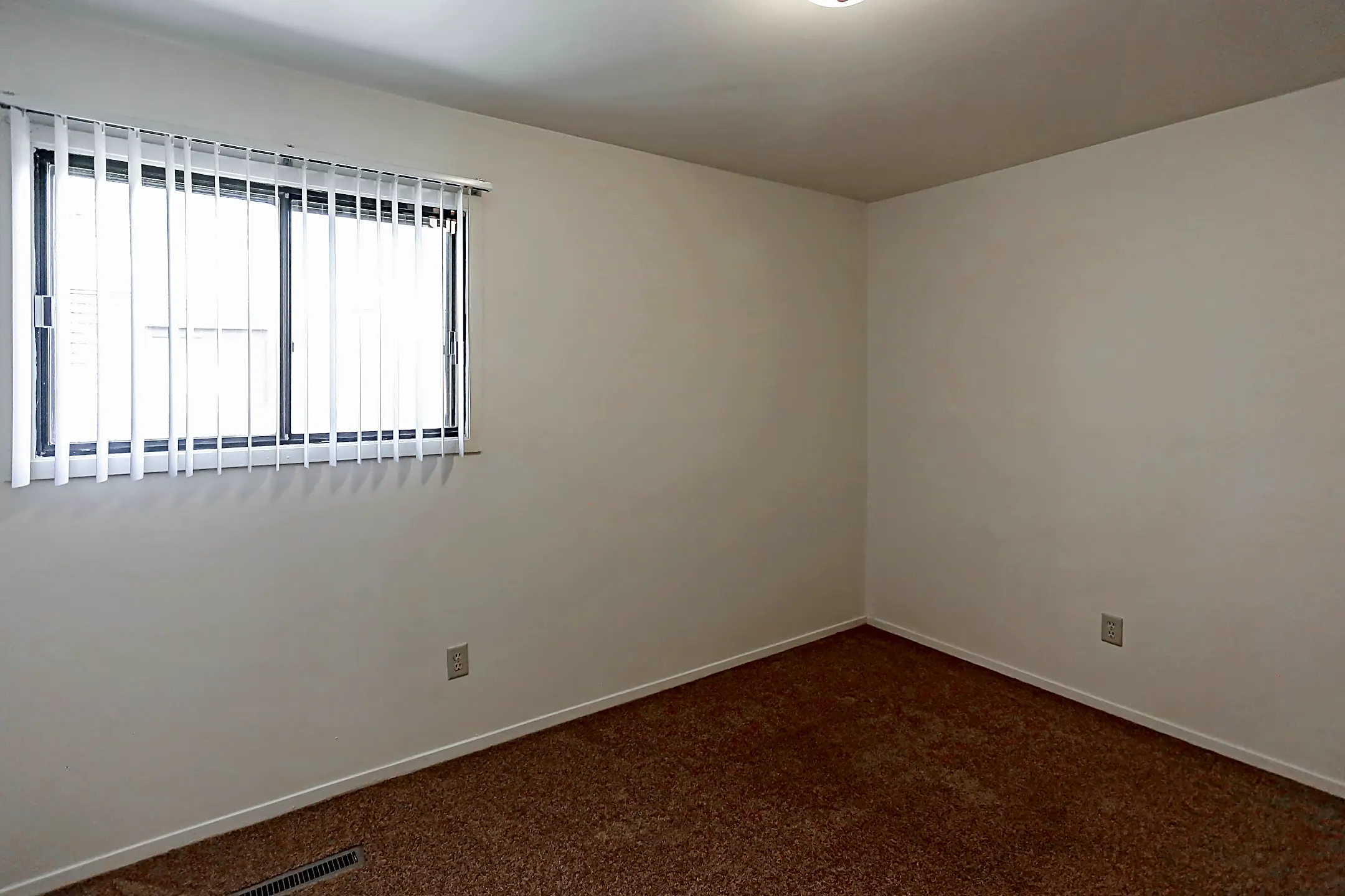 Cherry Hill Apartment Homes 5211 Rachel Ave Portage, IN Townhomes for Rent Rent.