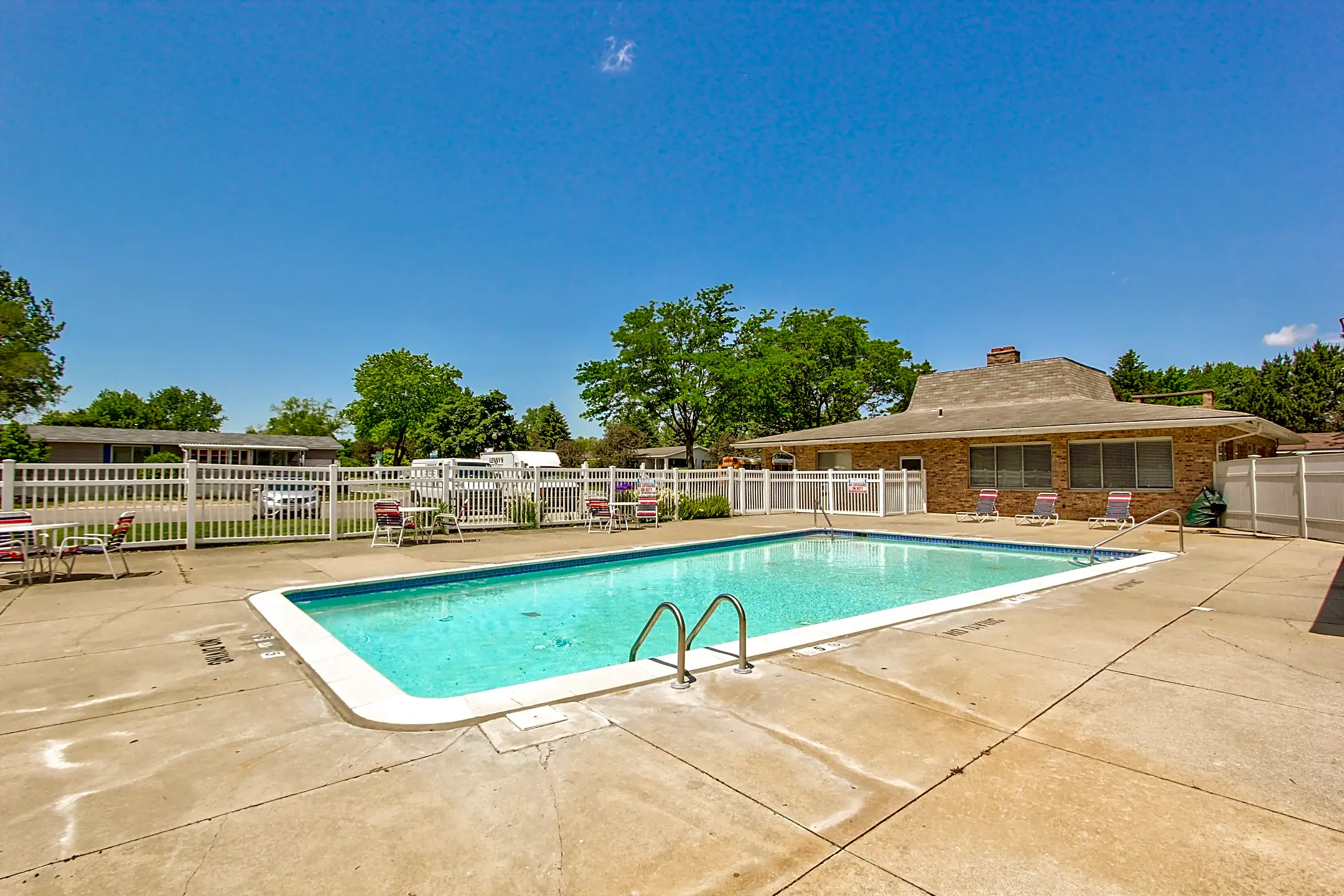 Springbrook Estates 71400 Van Dyke Rd. Romeo, MI Apartments for