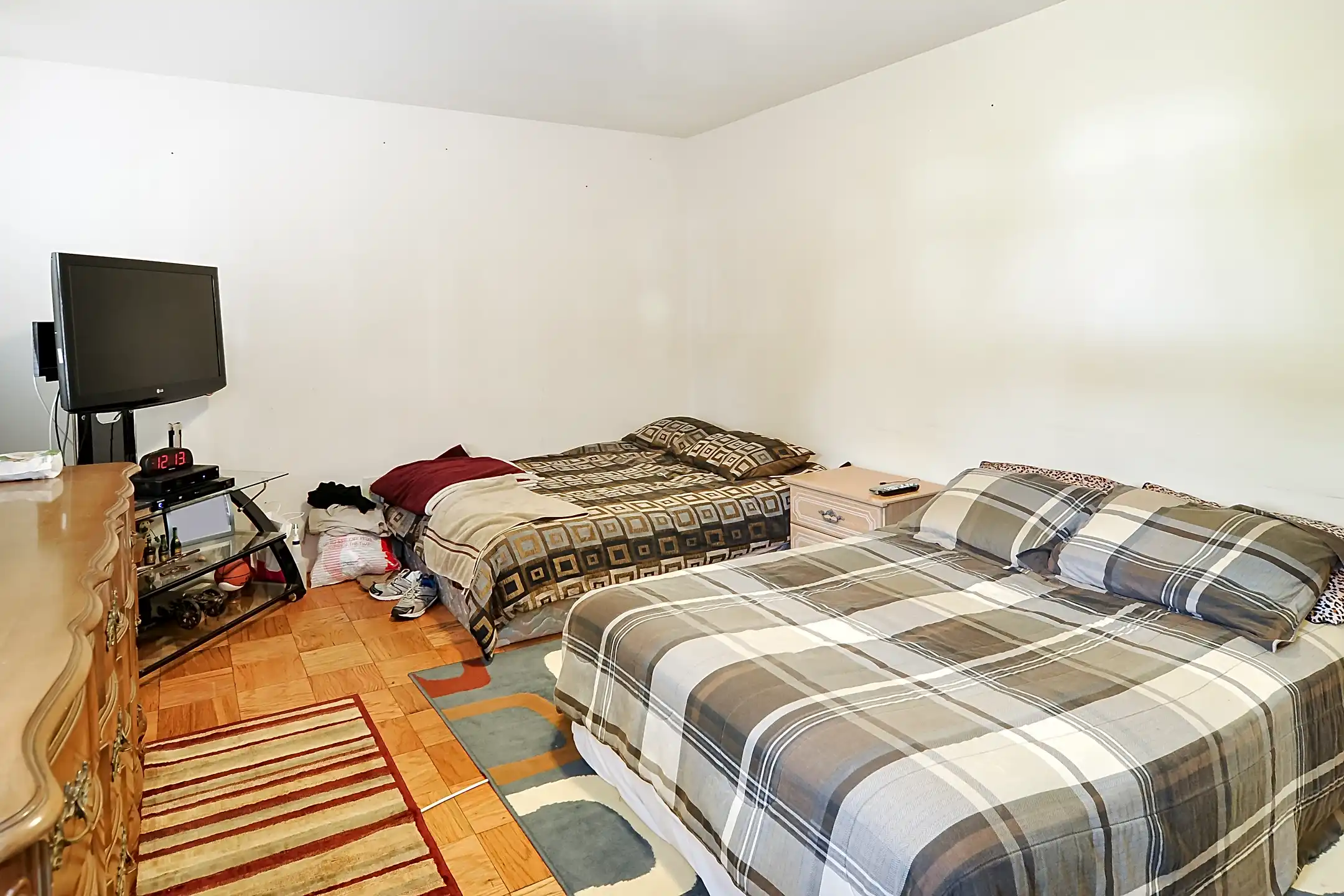 Olde East Townhouses Farmhouse Lane Building M Morristown, NJ Apartments for Rent Rent.