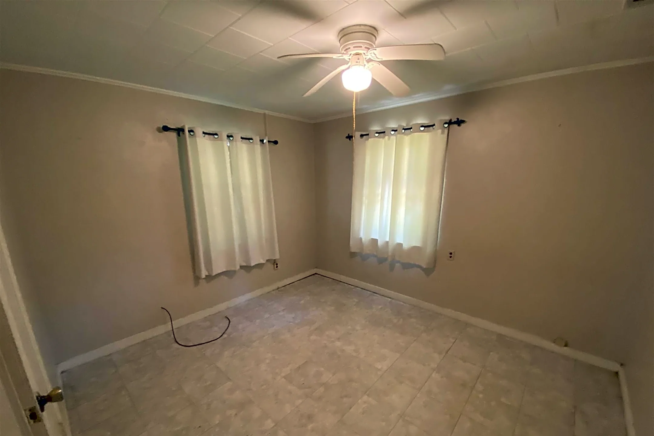 Bedroom - 4416 Creighton Rd - Pensacola, FL