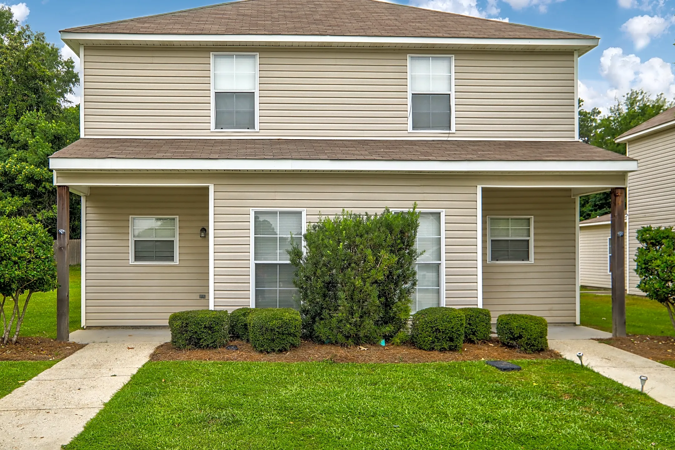 Pine Creek Town Homes 720 North 28th Avenue Hattiesburg, MS