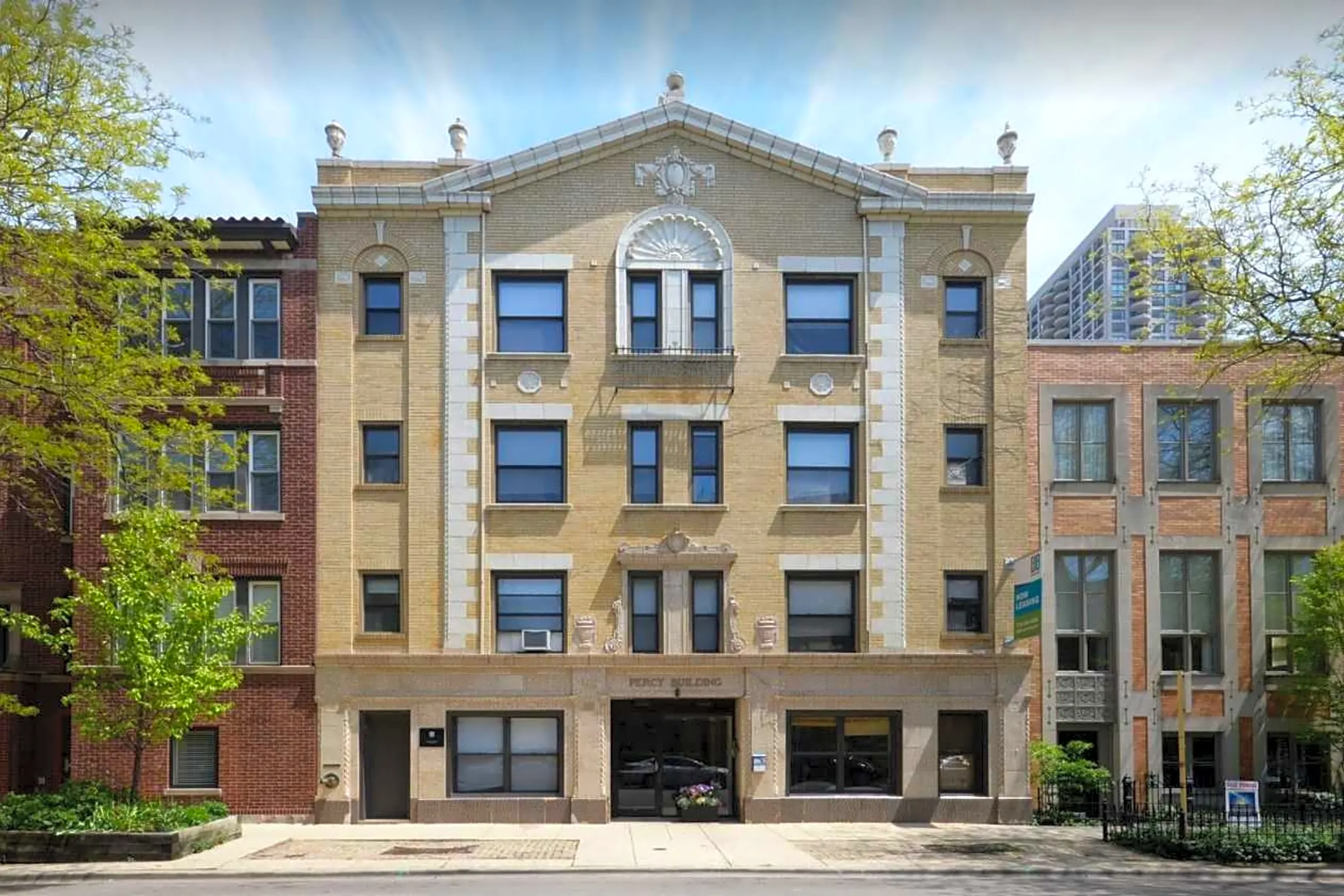 2051 N. Sedgwick Apartments - Chicago, IL 60614