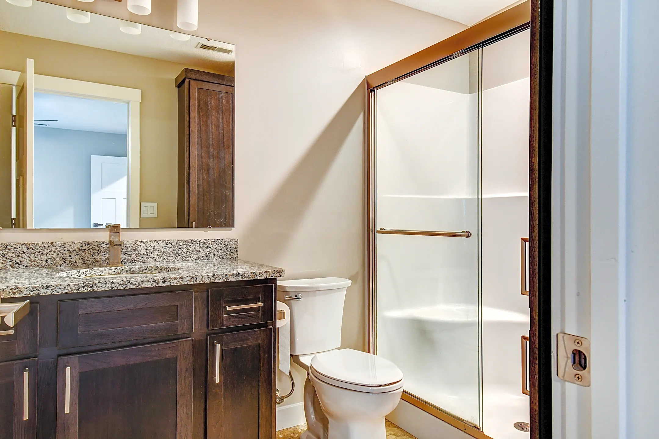 The Townhomes of Liberty Ridge 160 Colonial Drive, Findlay Findlay