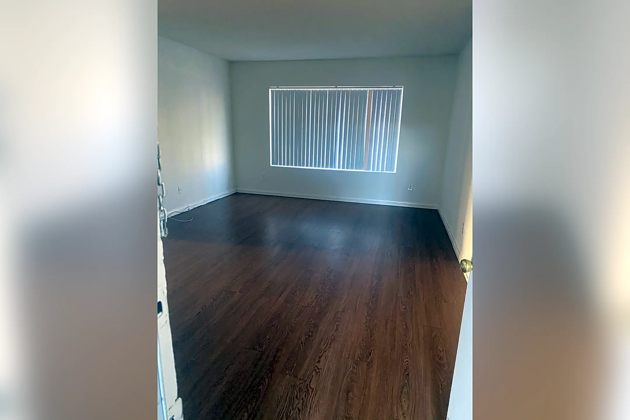 16950 Blackhawk St 16950 Blackhawk St unit 12 Los Angeles, CA