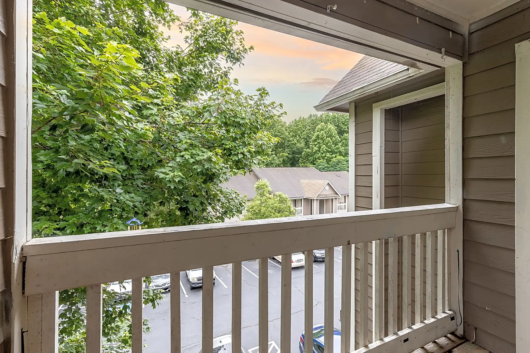 Gregory Lane Apartments - Acworth, GA 30102