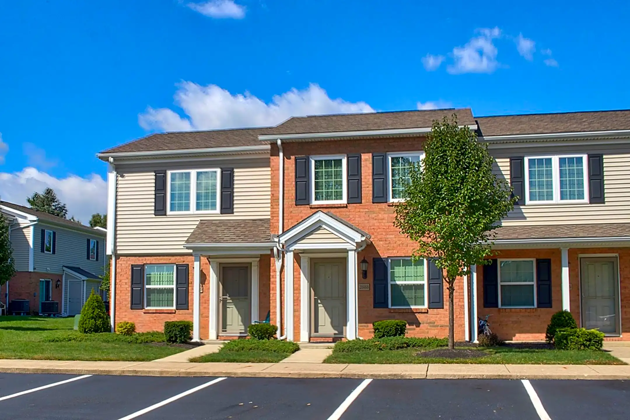Harrisburg Station Apartments 2786 HARRISBURG STATION LN Grove City