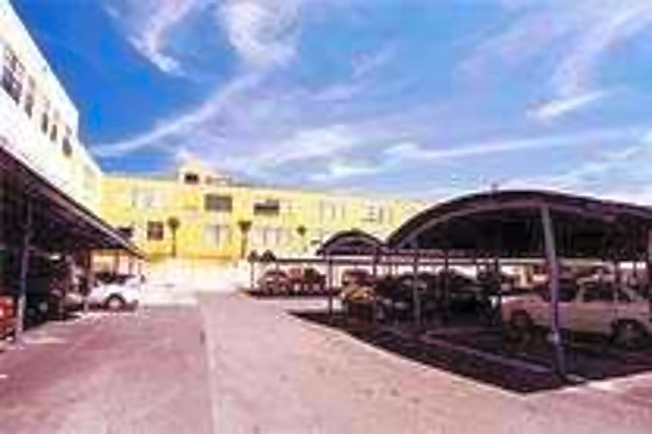 Cadillac Lofts - San Antonio, TX