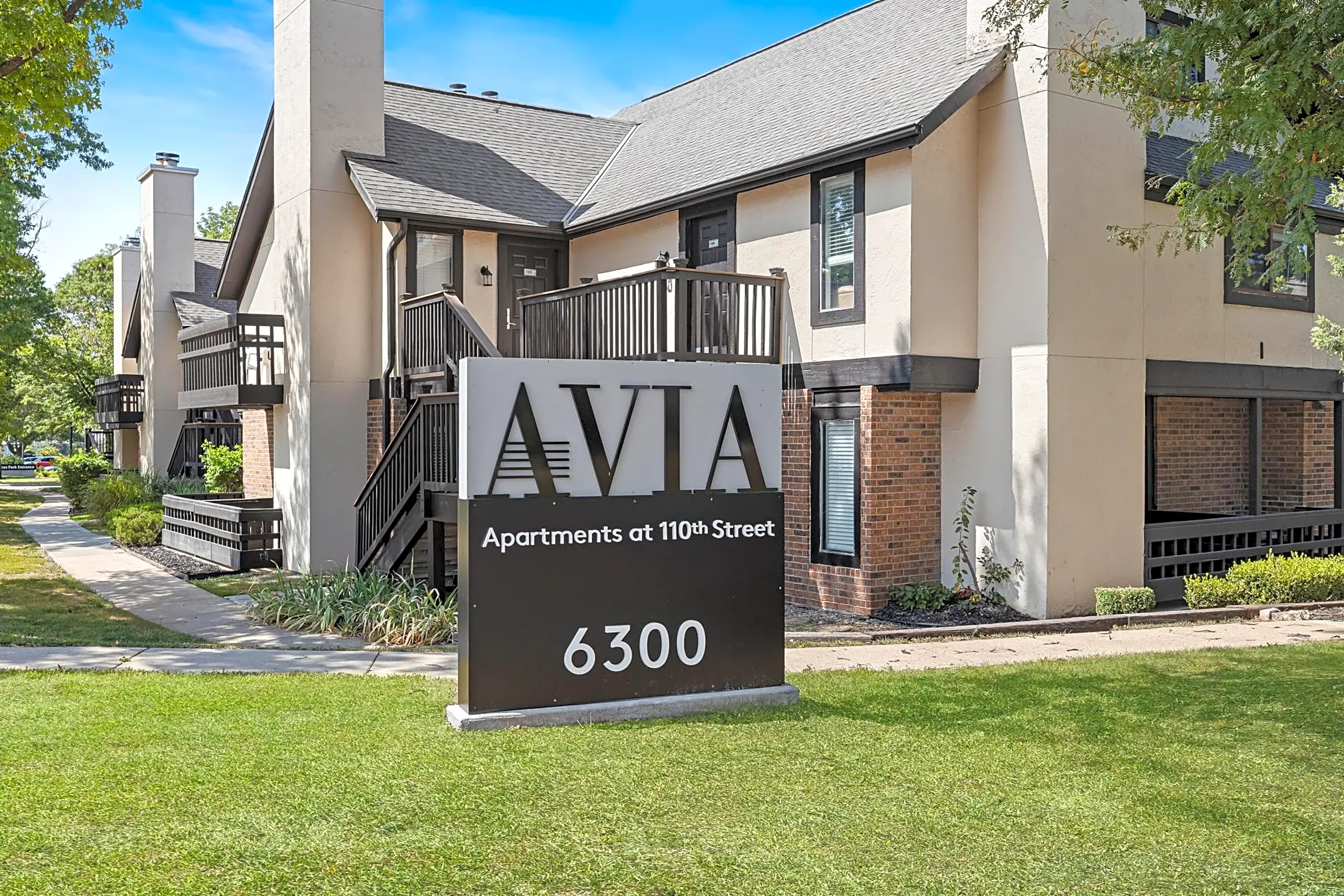 Avia Apartments Overland Park