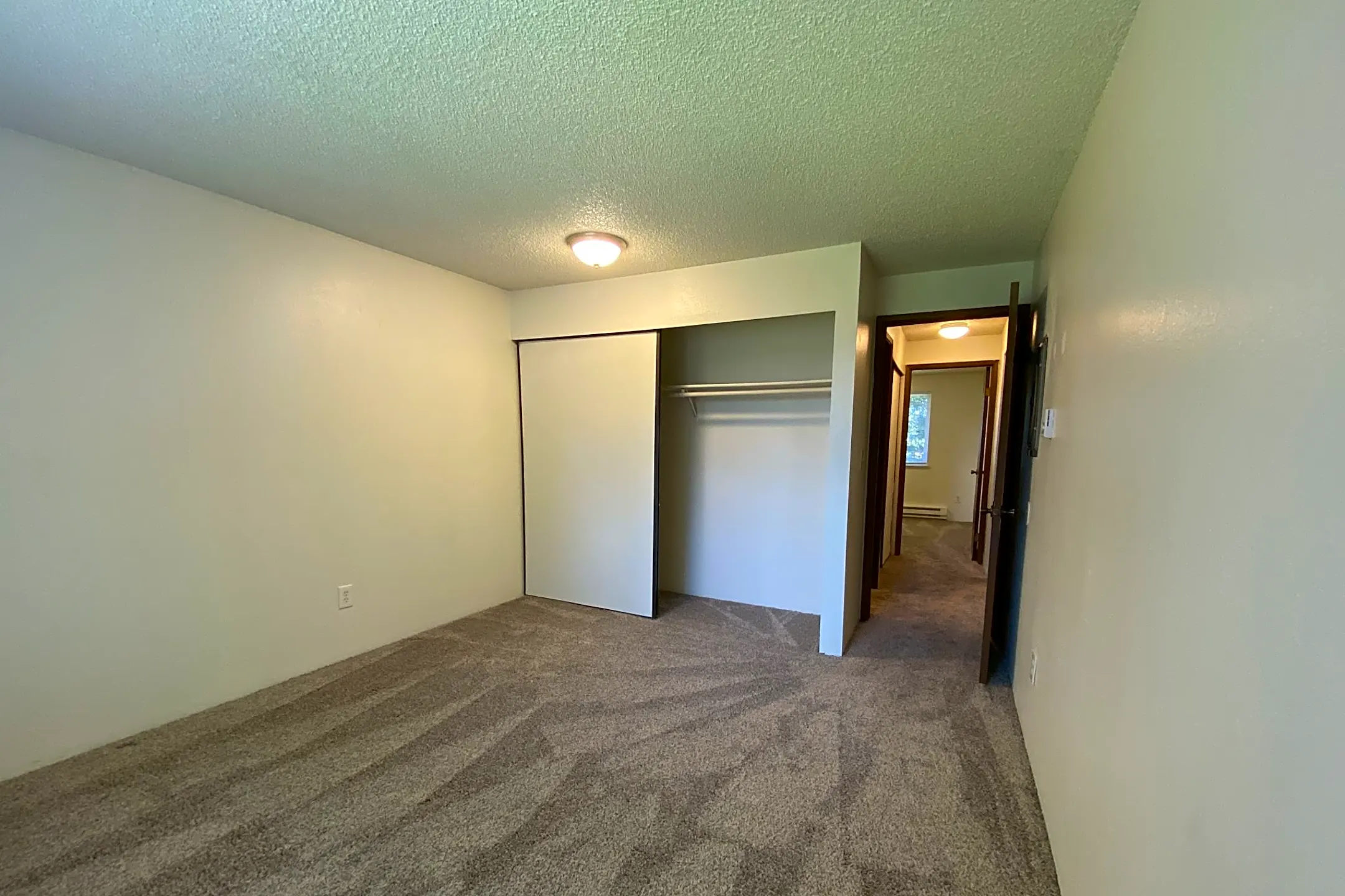 Hidden Firs Apartments - Tacoma, WA