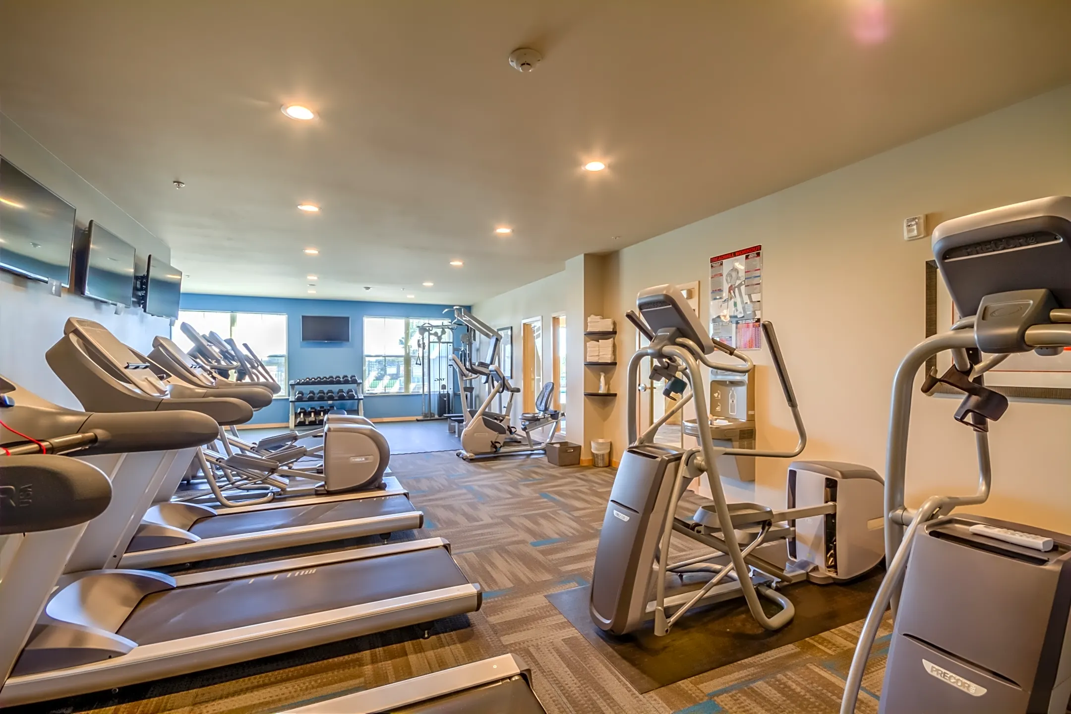 Fitness Weight Room - The Vue At Pinnacle Park - Fitchburg, WI