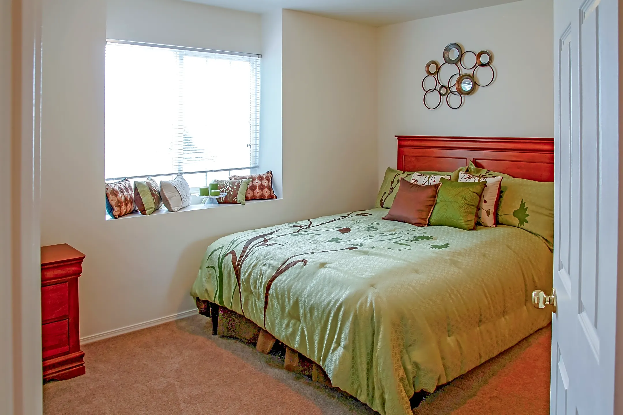 Bedroom - Oakstone/ Country Oaks - Clearfield, UT
