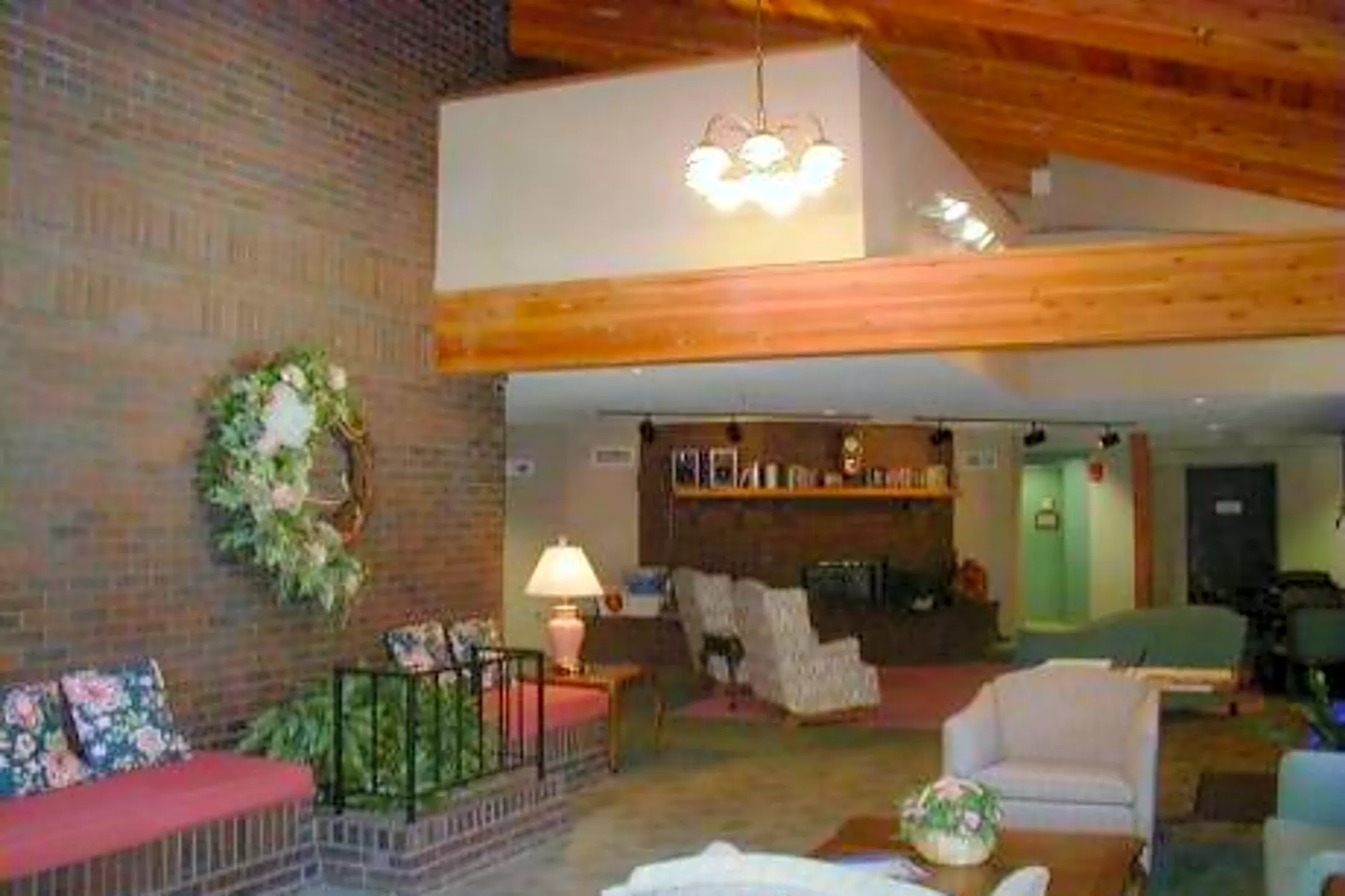 Blackrock Terrace Apartments 315 1st Ave SW Aitkin, MN Apartments