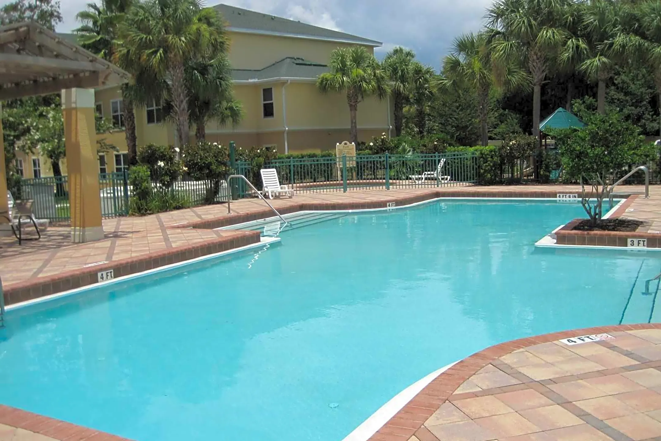 Manatee Cove Apartments - Melbourne, FL 32901