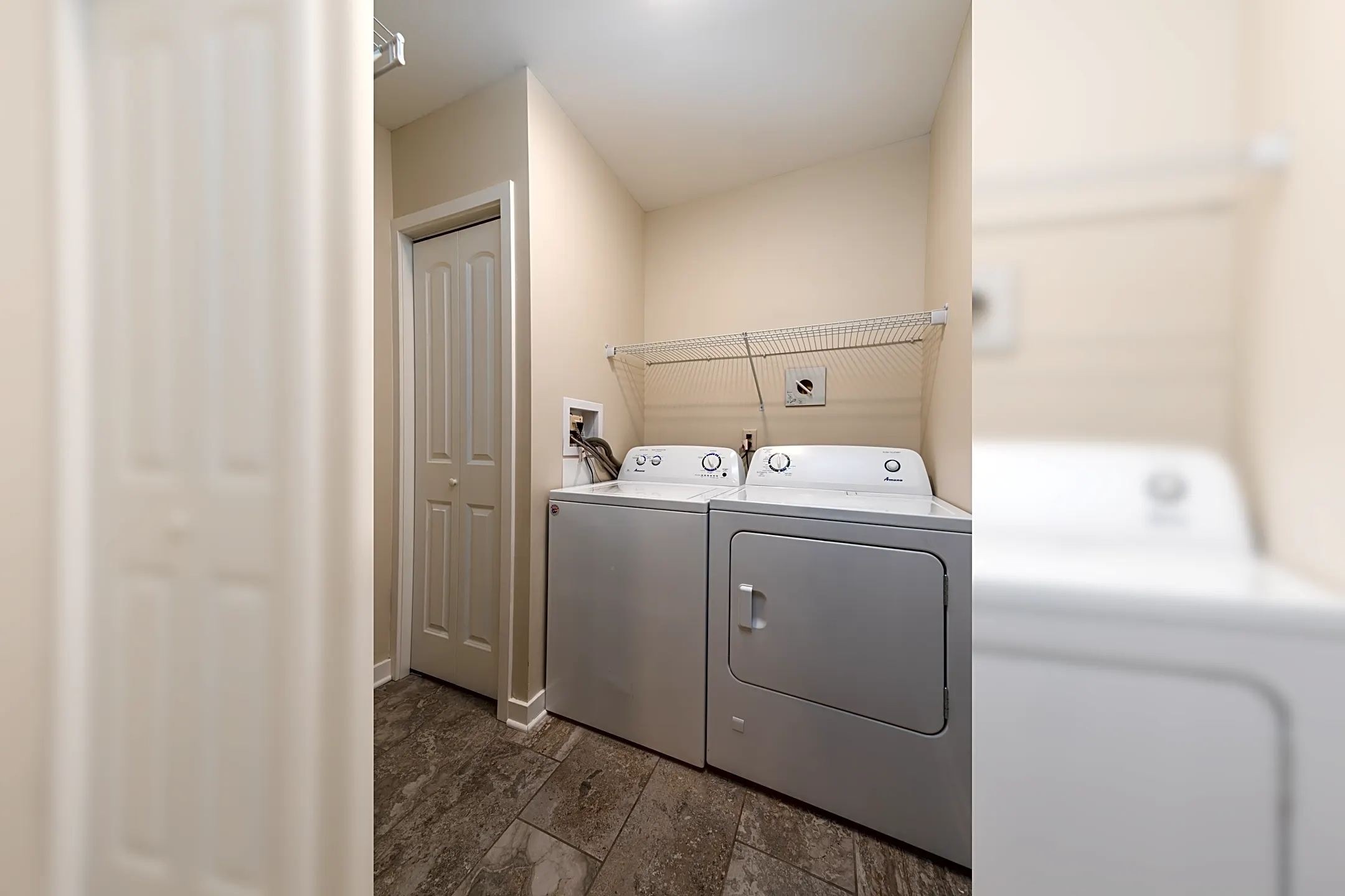 The View Wanaque 1049 Ringwood Ave Haskell, NJ Apartments for