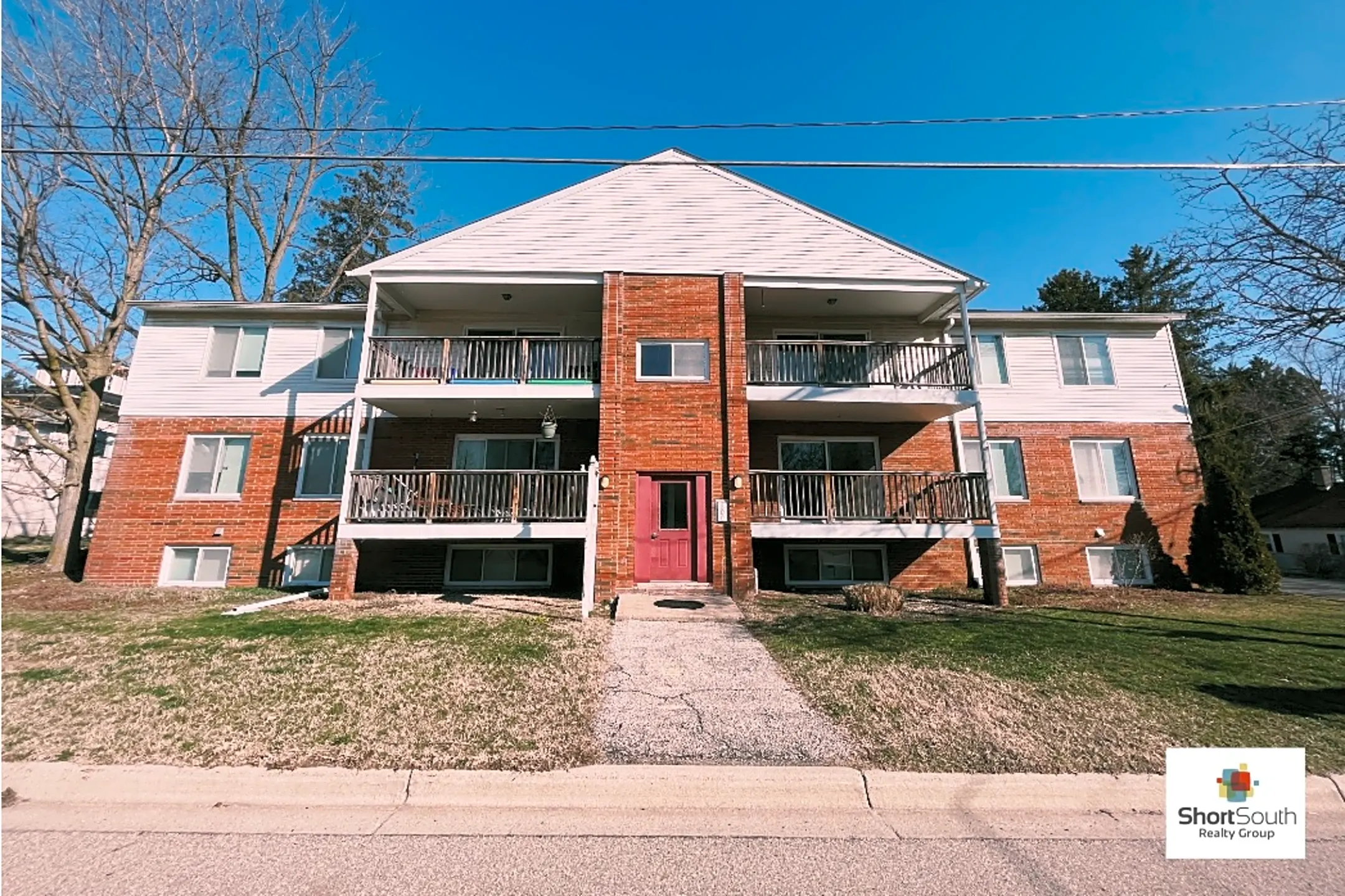 600 W Michigan Ave 600 W Michigan Ave unit UNIT3 Paw Paw, MI