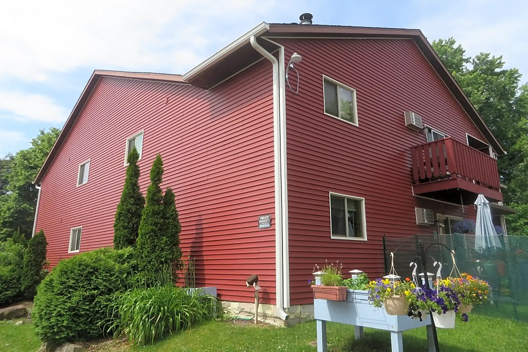 Wickham Apartments 18 North Wickham Court Madison, WI Apartments for Rent Rent.