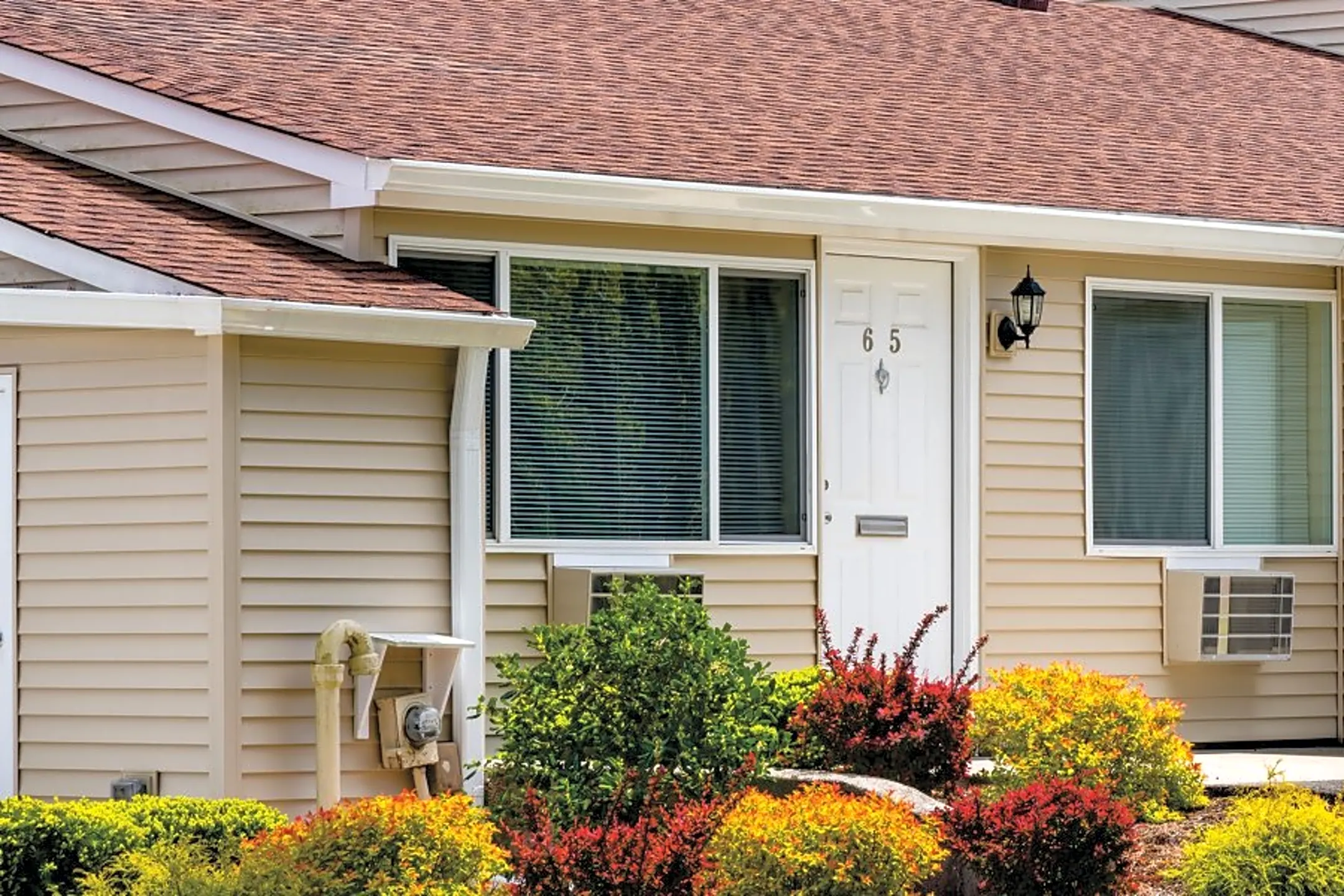 Villas at Pine Hills 162 Wading River Rd Manorville, NY Apartments