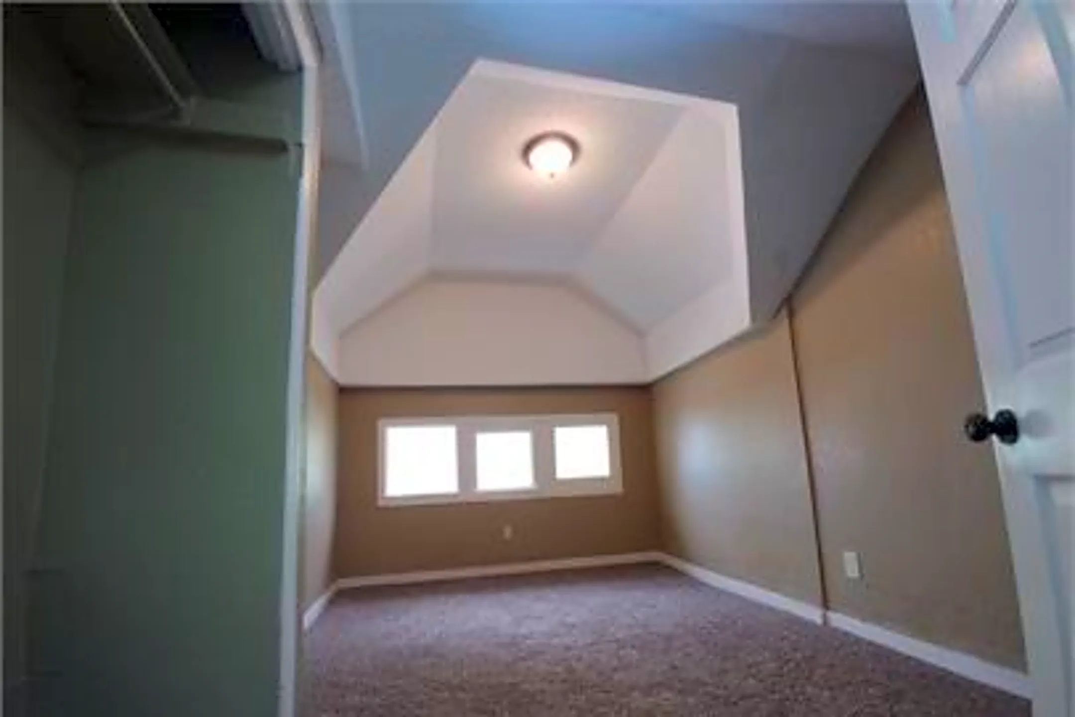 95 N Willett St 95 N Willett St unit 4 Memphis, TN Houses for Rent