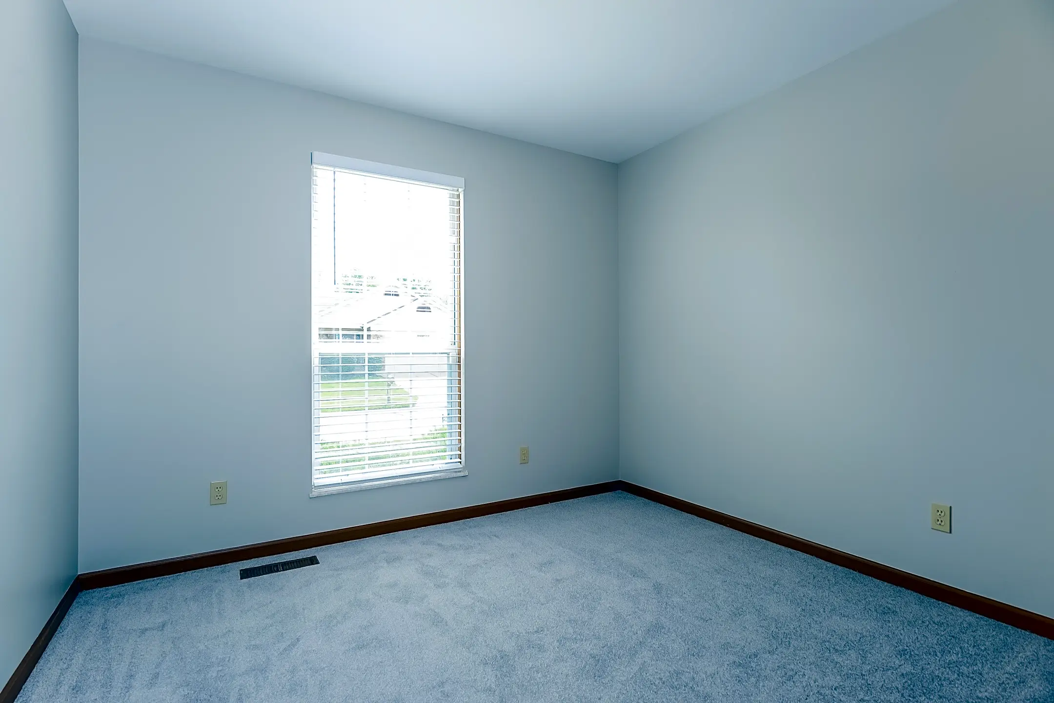 Bedroom - 14732 Verdun Estates Dr - Florissant, MO